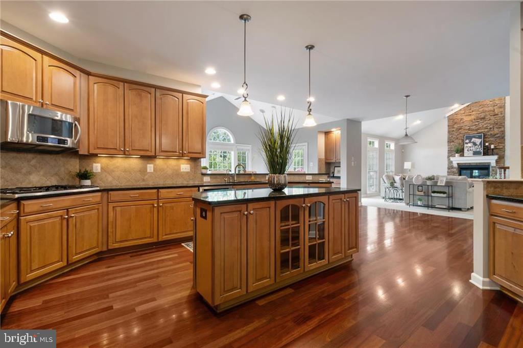 SUNRISE VALLEY - Residential