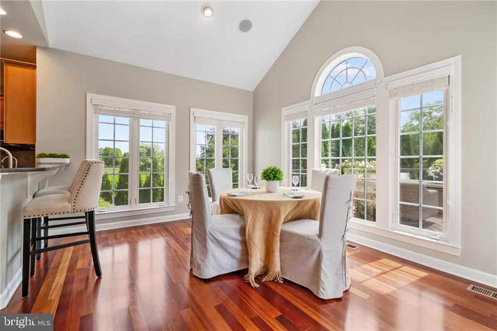 SUNRISE VALLEY - Residential