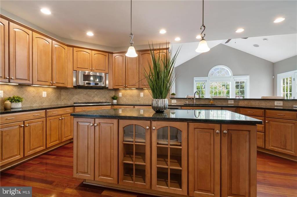 SUNRISE VALLEY - Residential