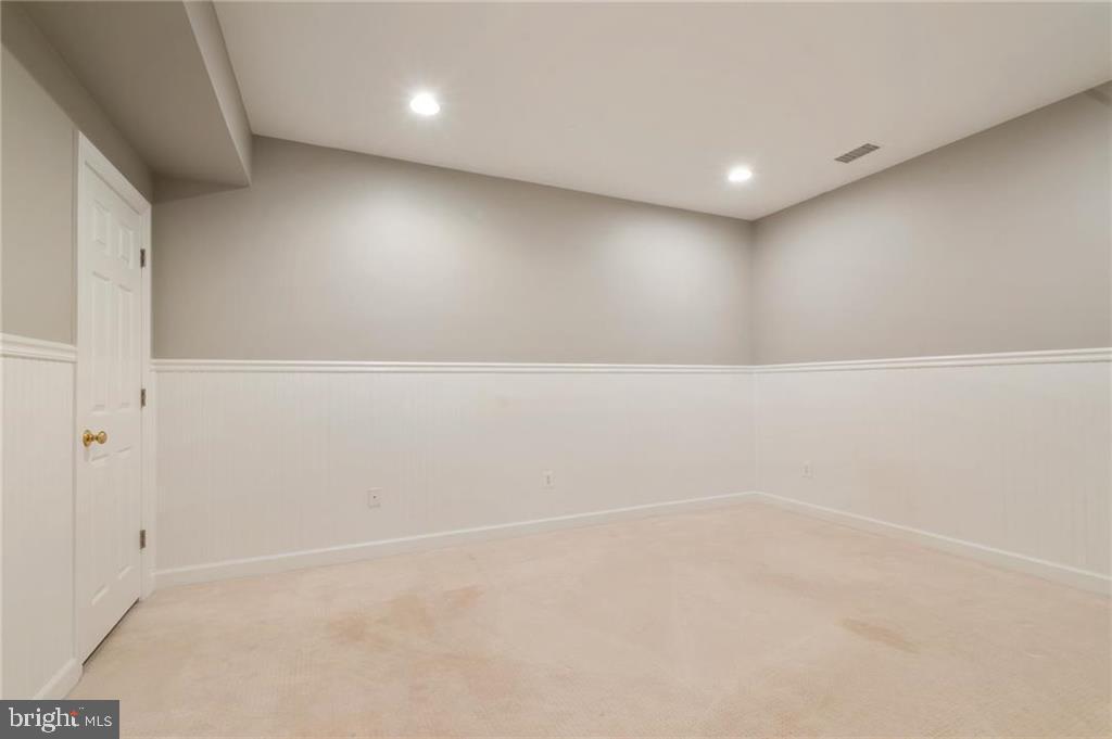 SUNRISE VALLEY - Residential