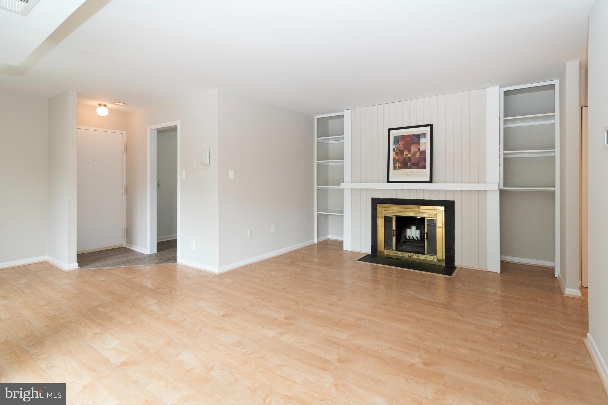 WILDE LAKE - Residential