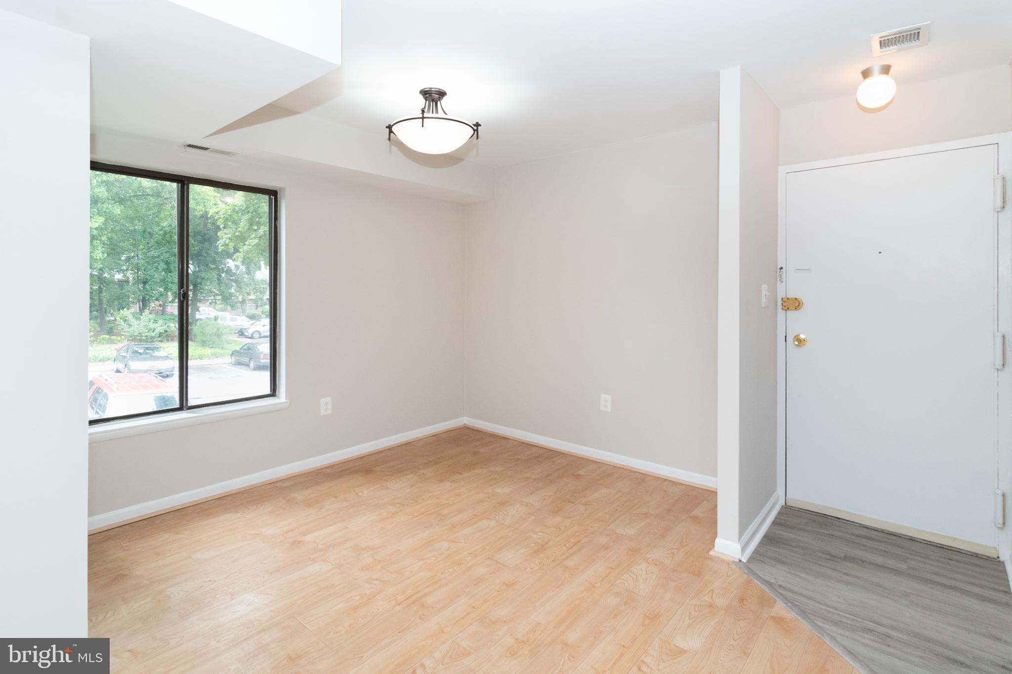 WILDE LAKE - Residential