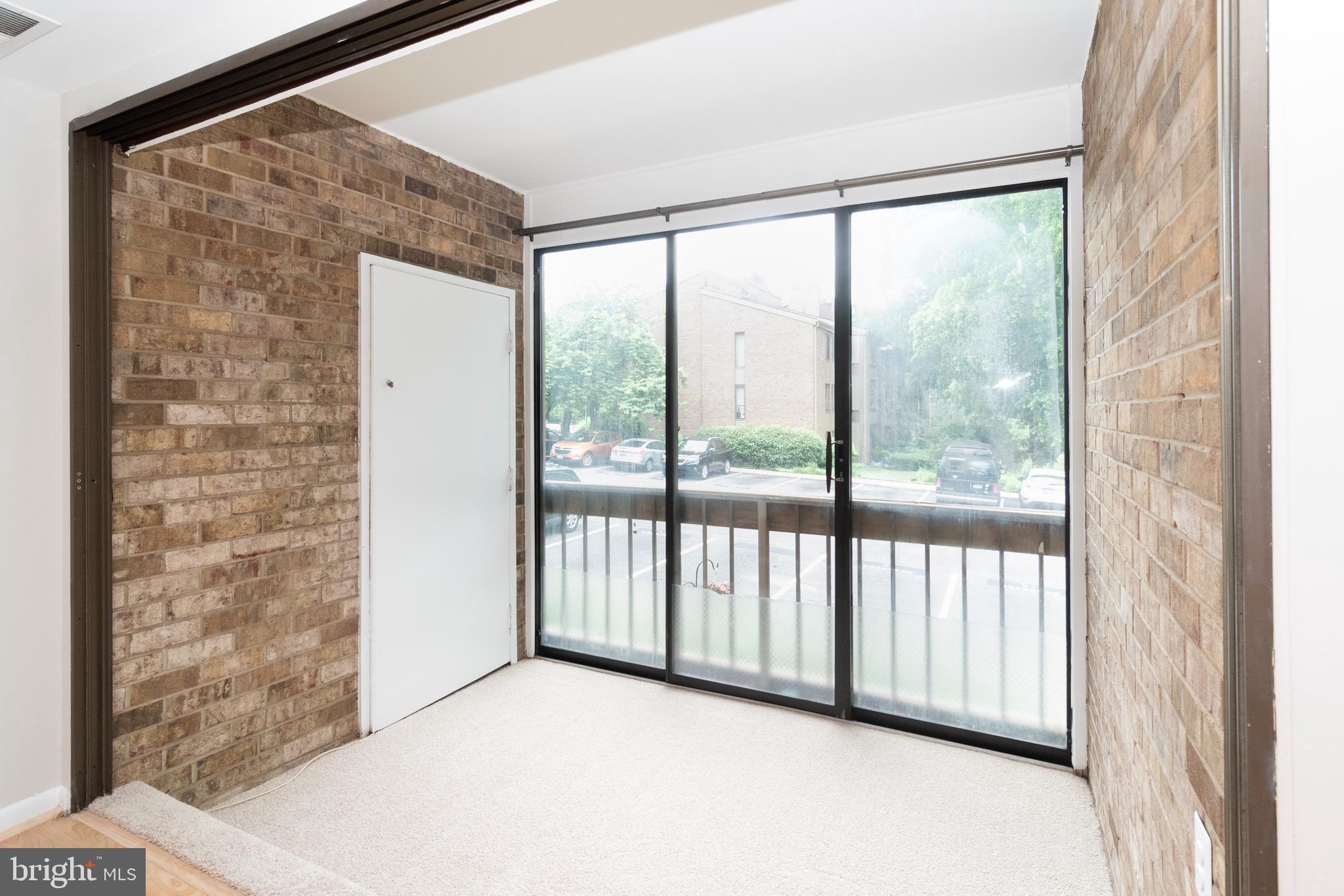 WILDE LAKE - Residential