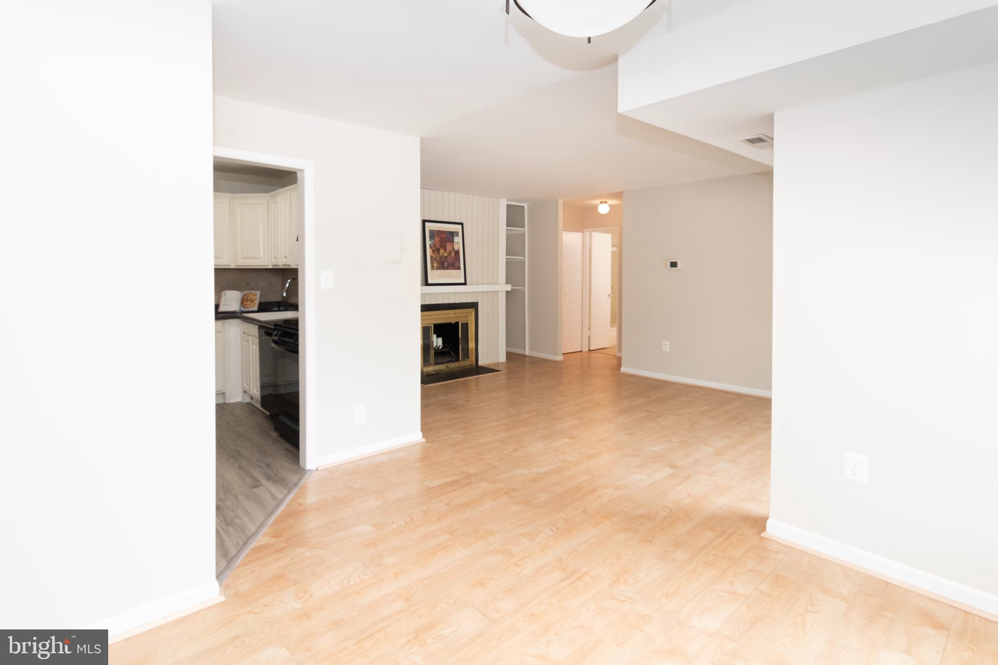 WILDE LAKE - Residential