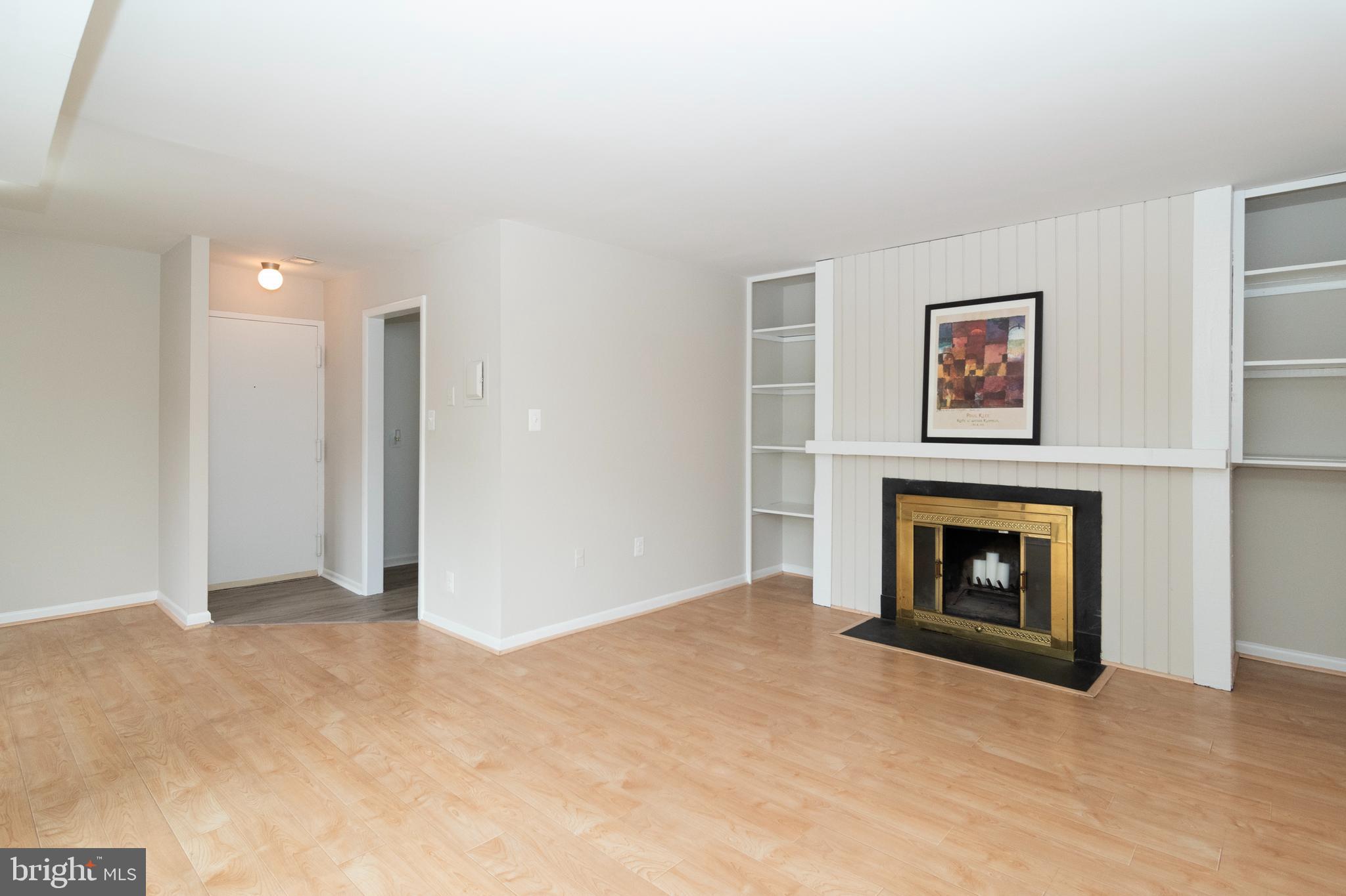 WILDE LAKE - Residential