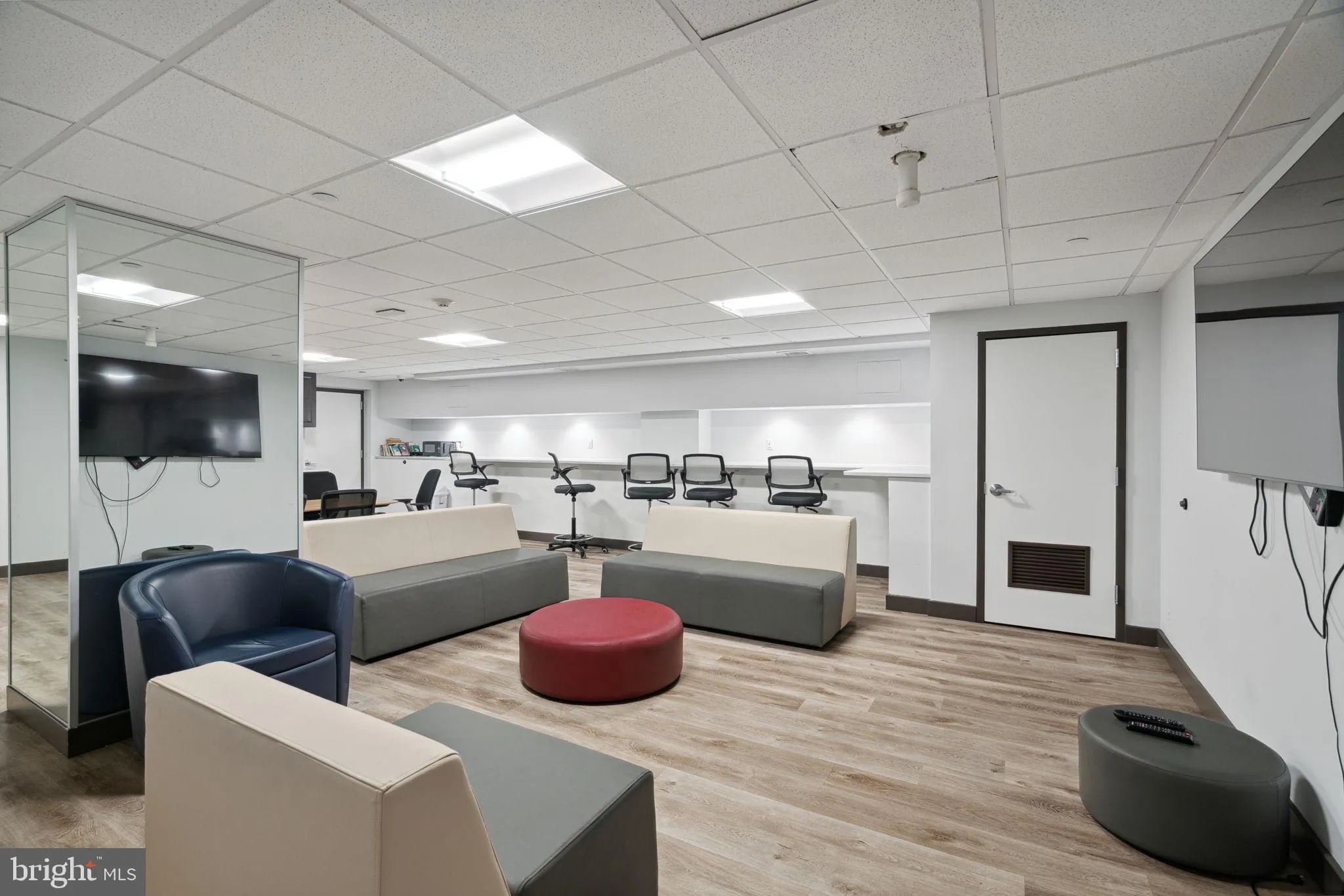 Philadelphia, Pennsylvania 19103, United States, ,1 BathroomBathrooms,Residential,Active,172249