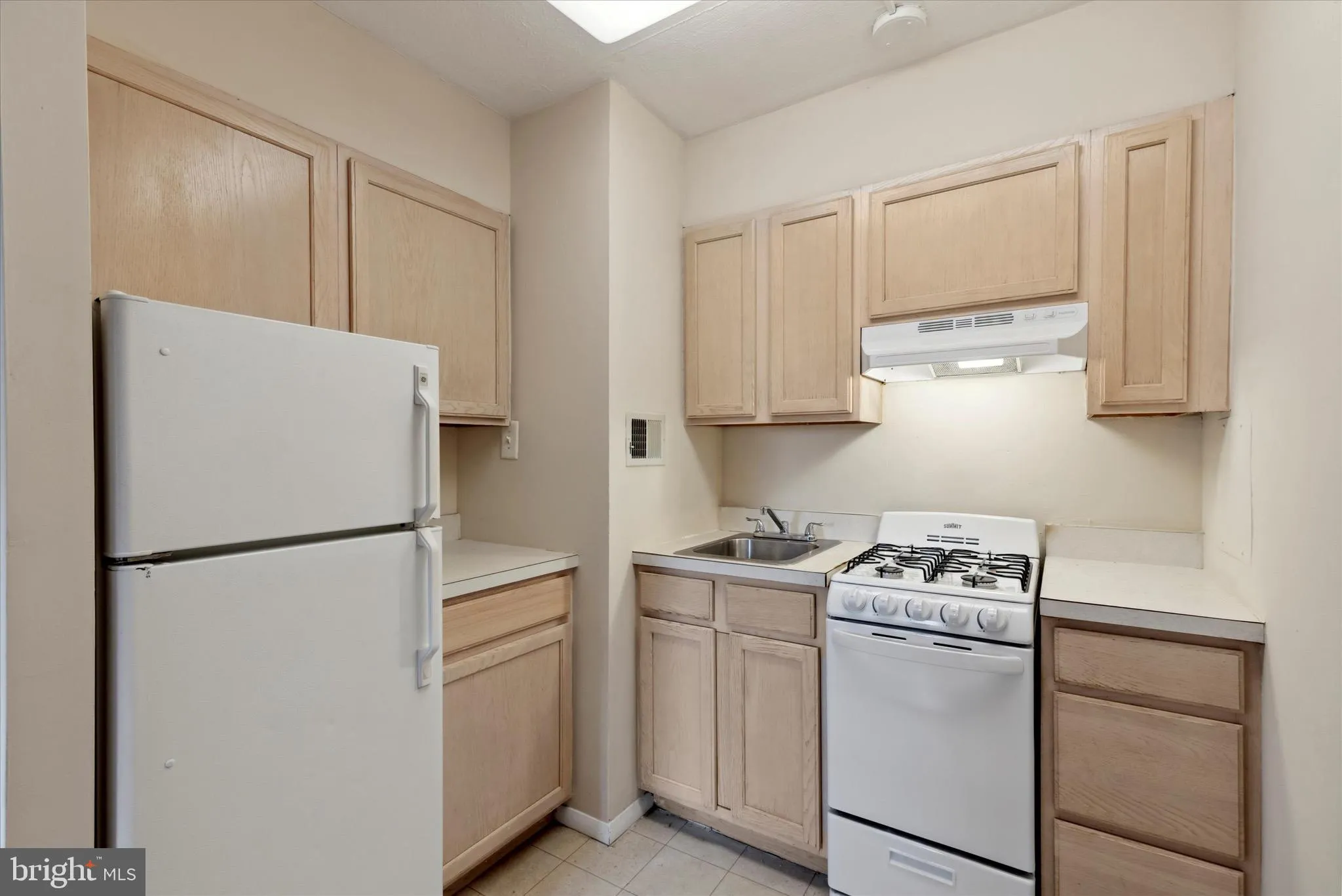 Philadelphia, Pennsylvania 19103, United States, ,1 BathroomBathrooms,Residential,Active,172249