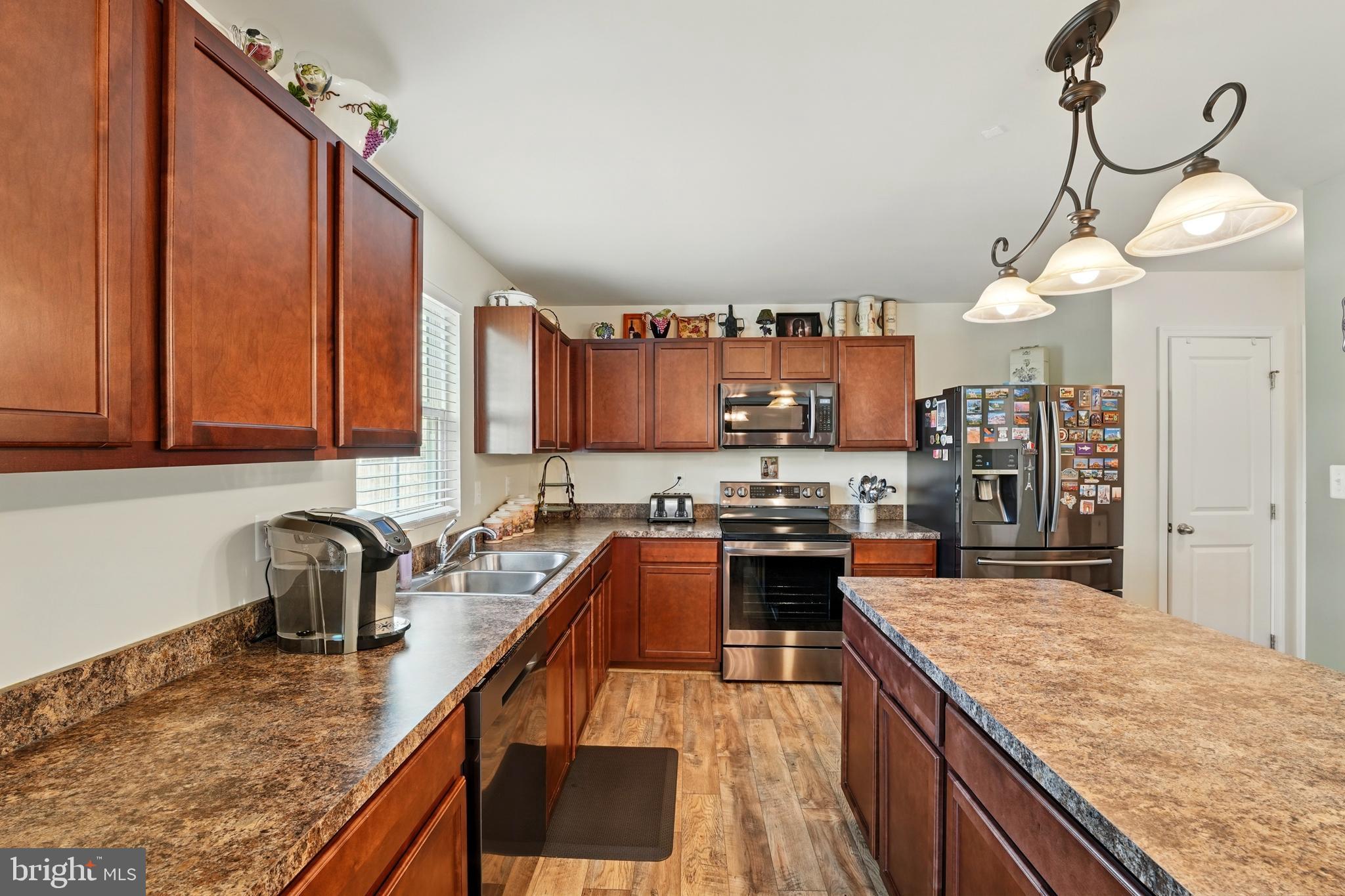 WILDERNESS SHORES - Residential