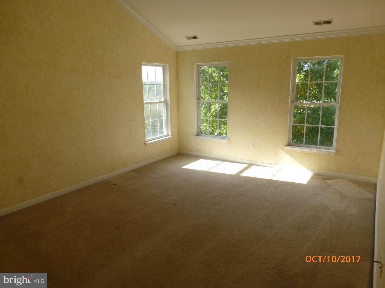 GOVERNORS RUN - Residential