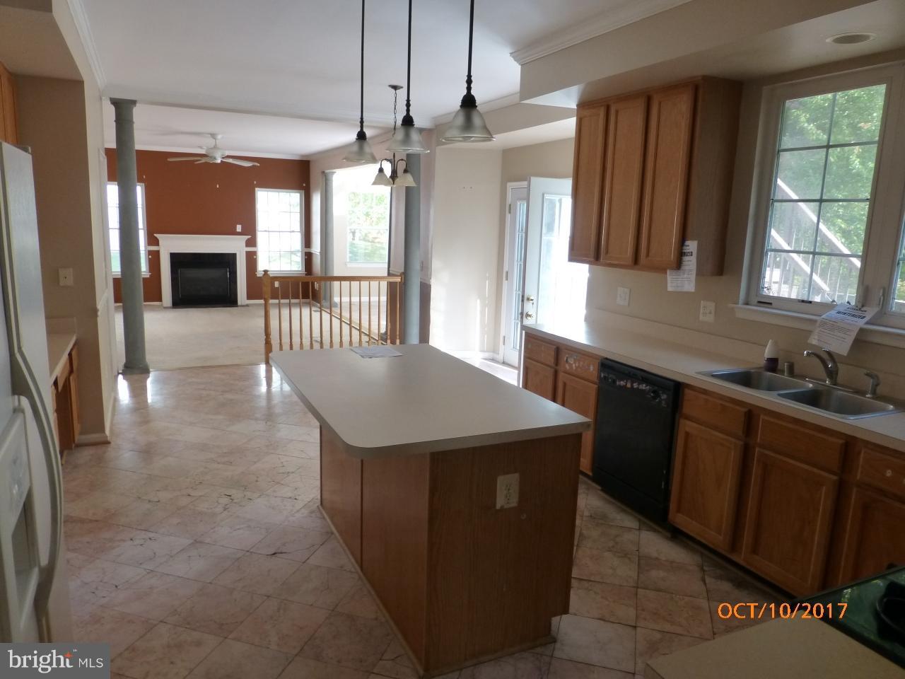 GOVERNORS RUN - Residential