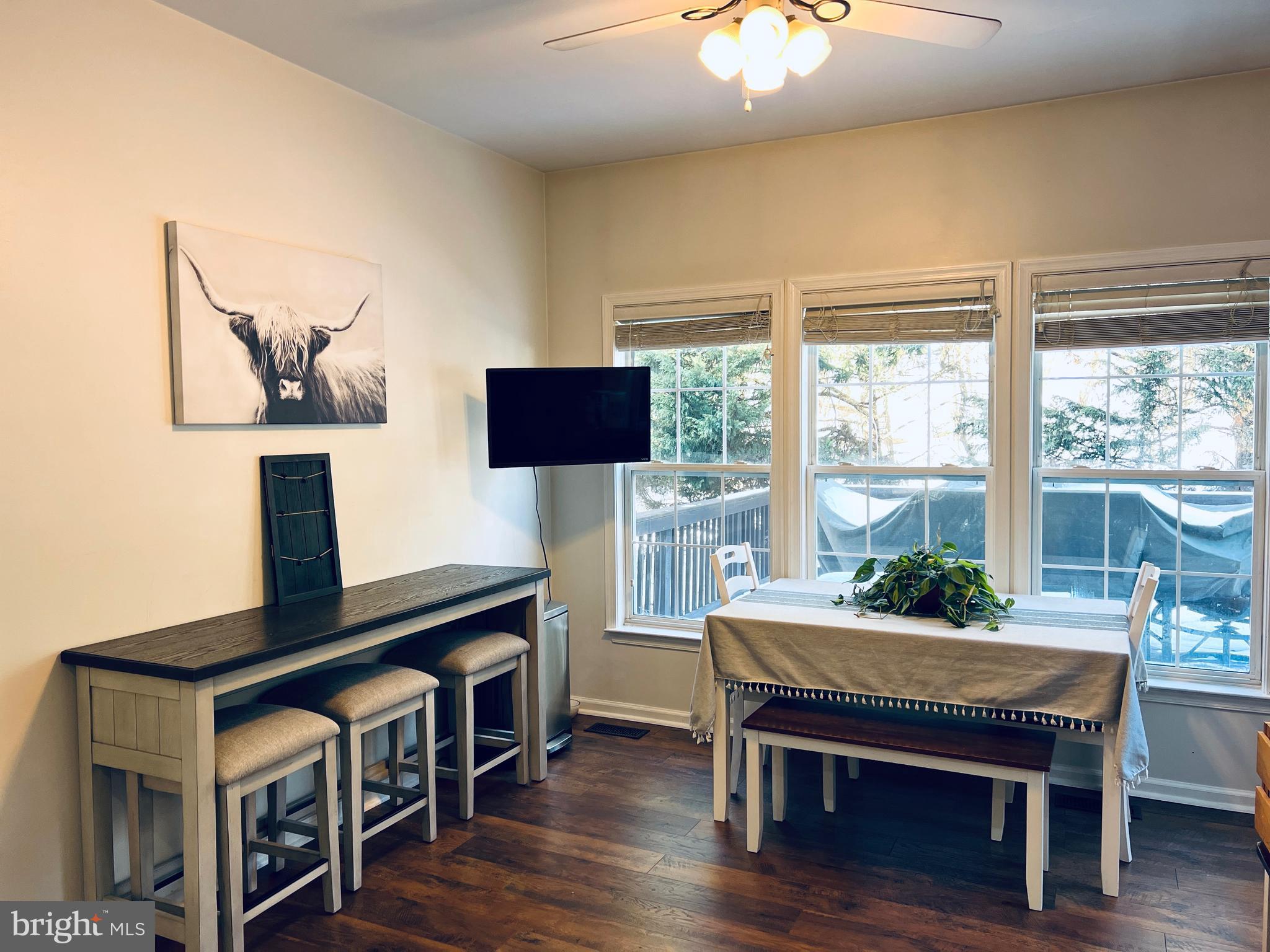 SPRING RIDGE - Residential