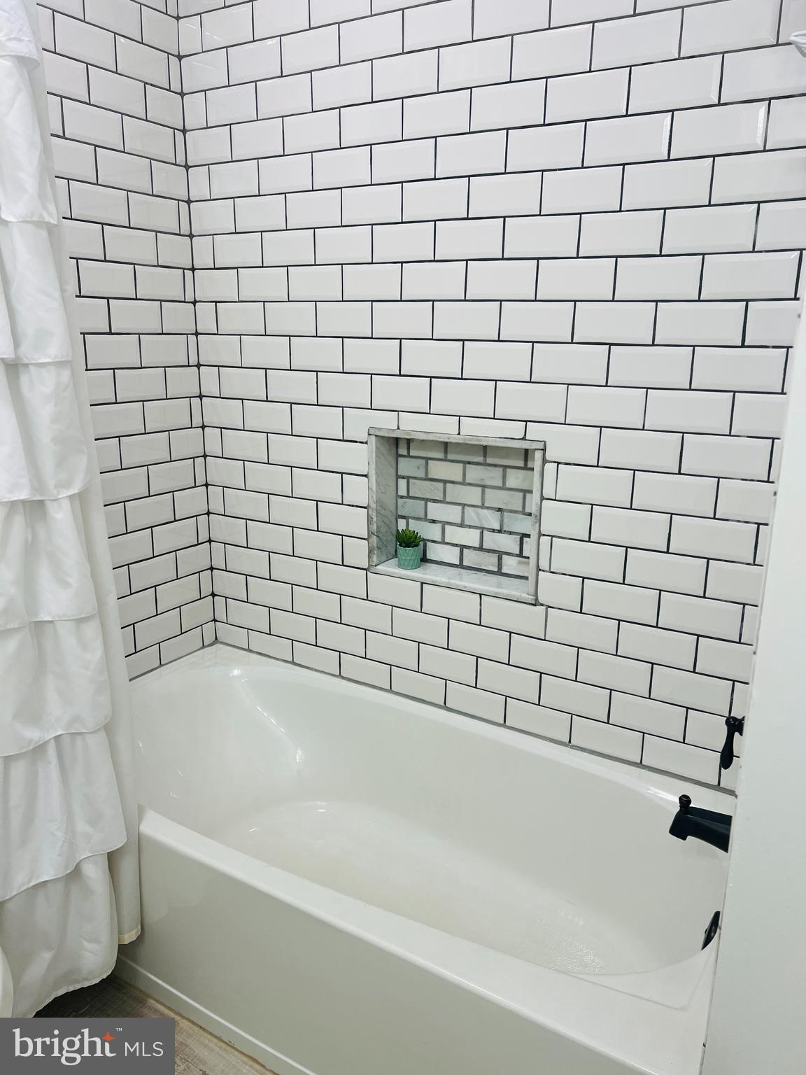 SPRING RIDGE - Residential