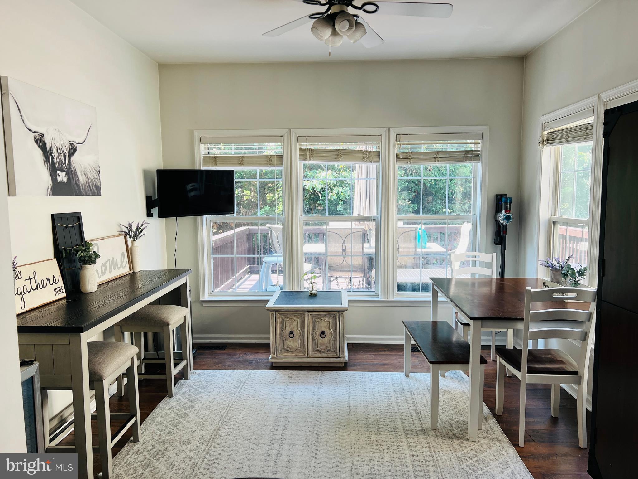 SPRING RIDGE - Residential