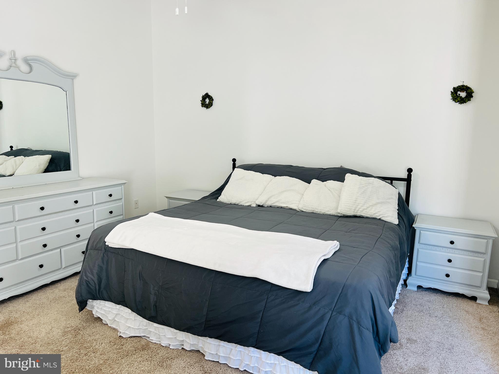 SPRING RIDGE - Residential