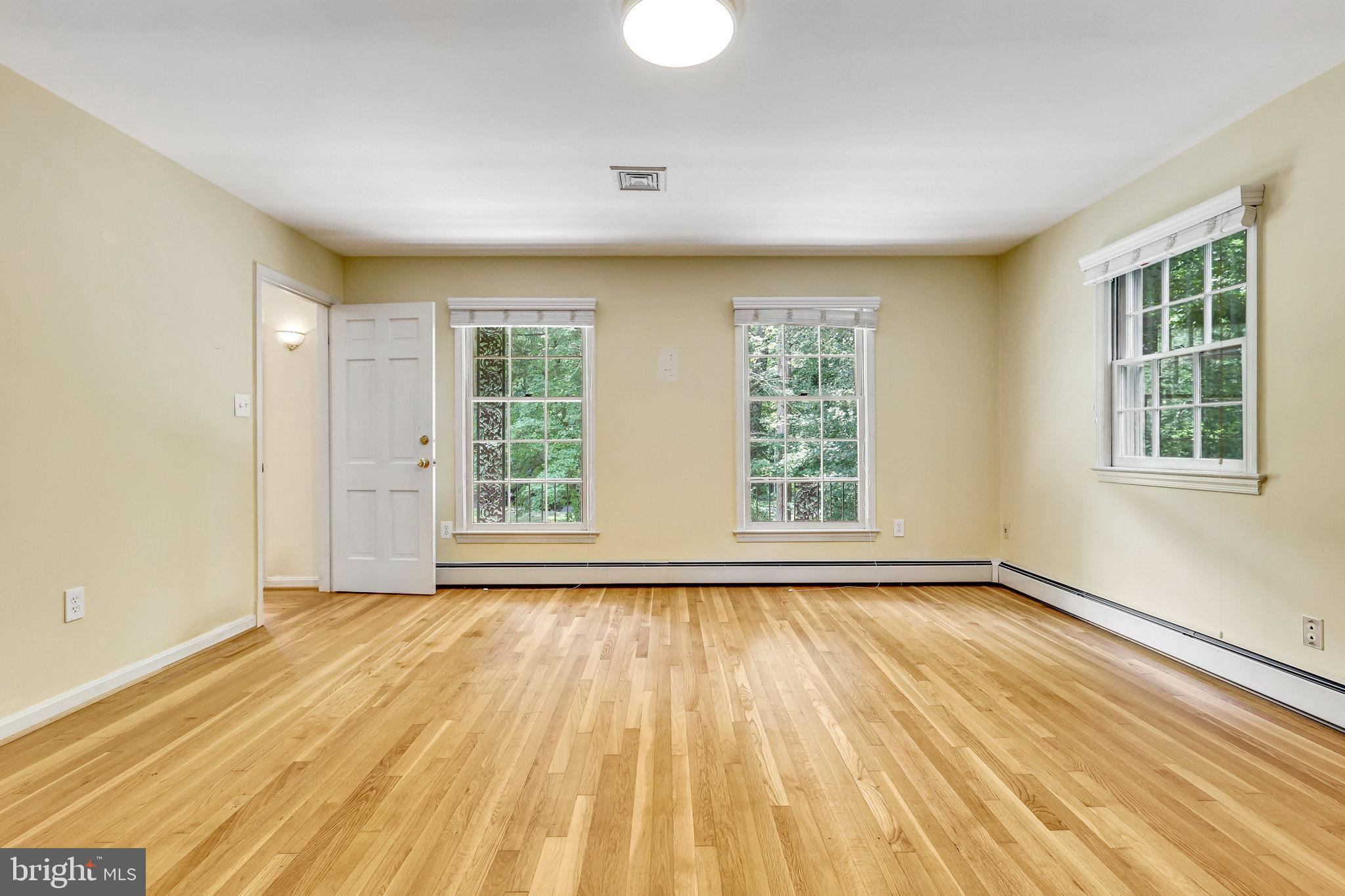 WESTFORD - Residential