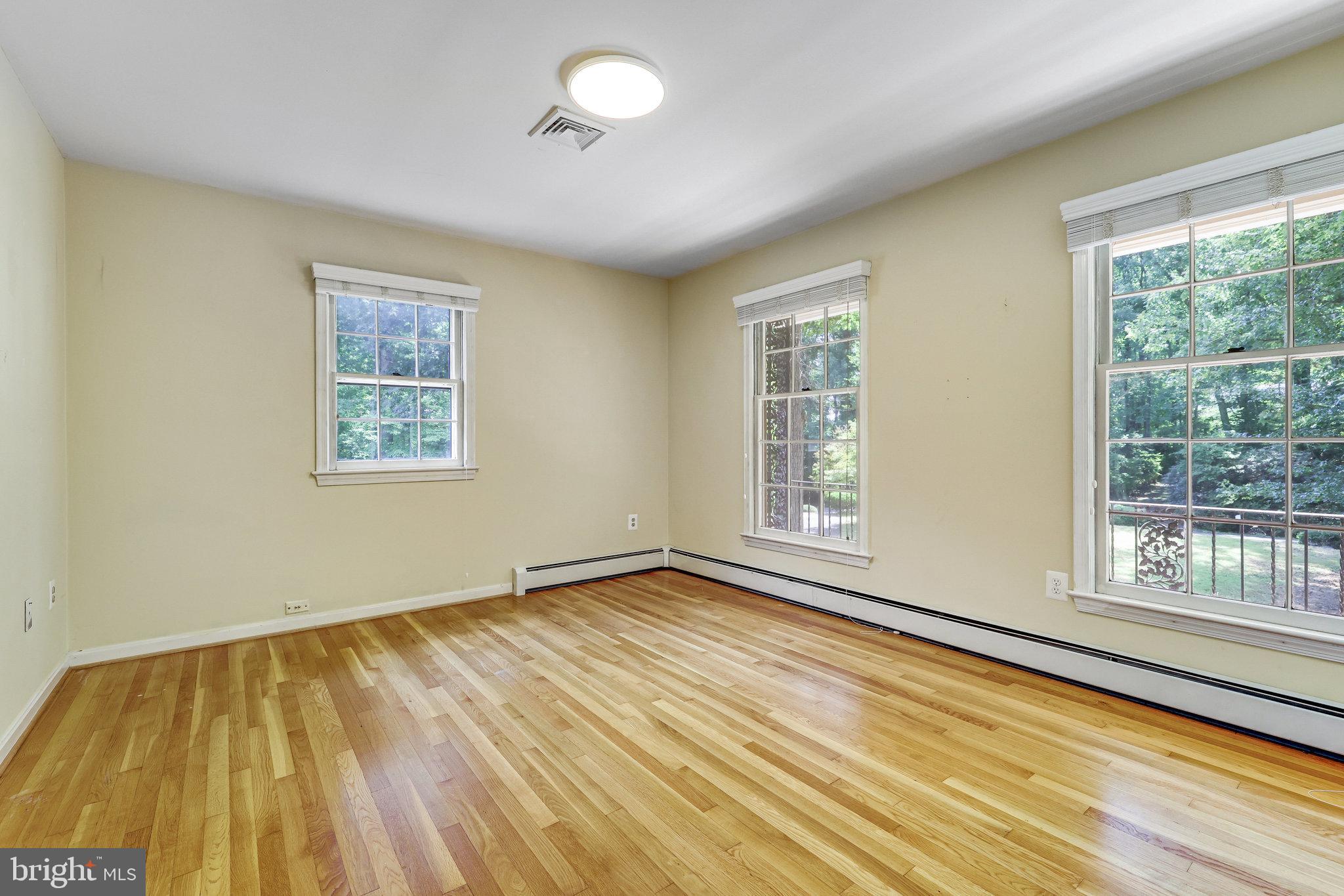 WESTFORD - Residential