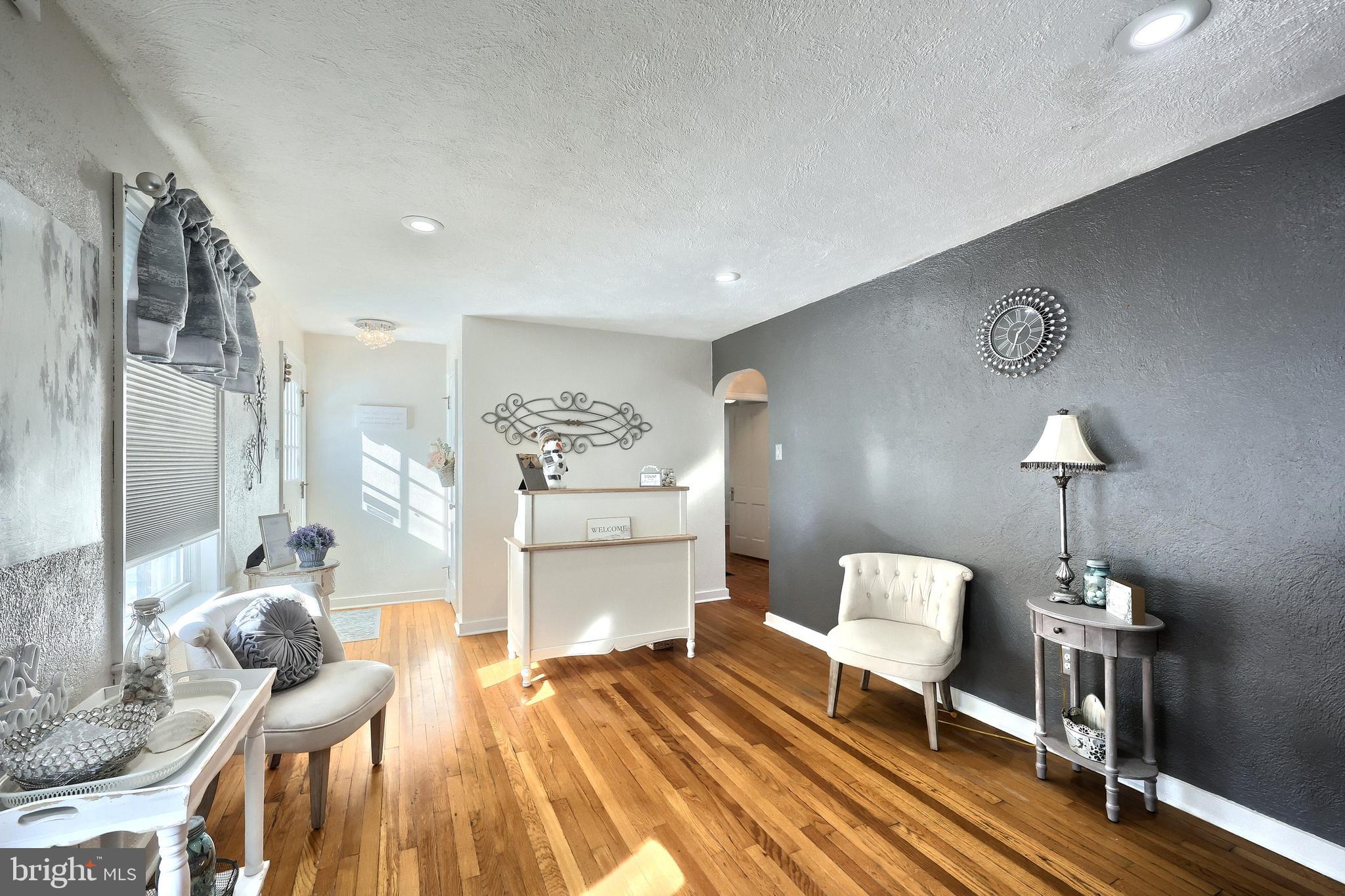 SPRING GARDEN TWP - Commercial Sale