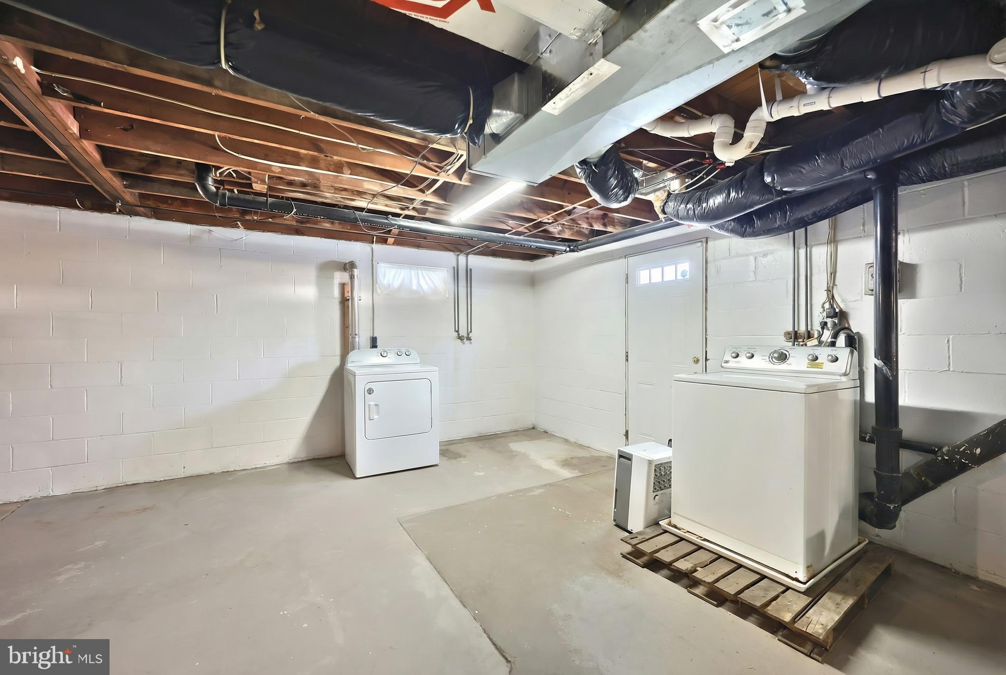 SPRING GARDEN TWP - Commercial Sale