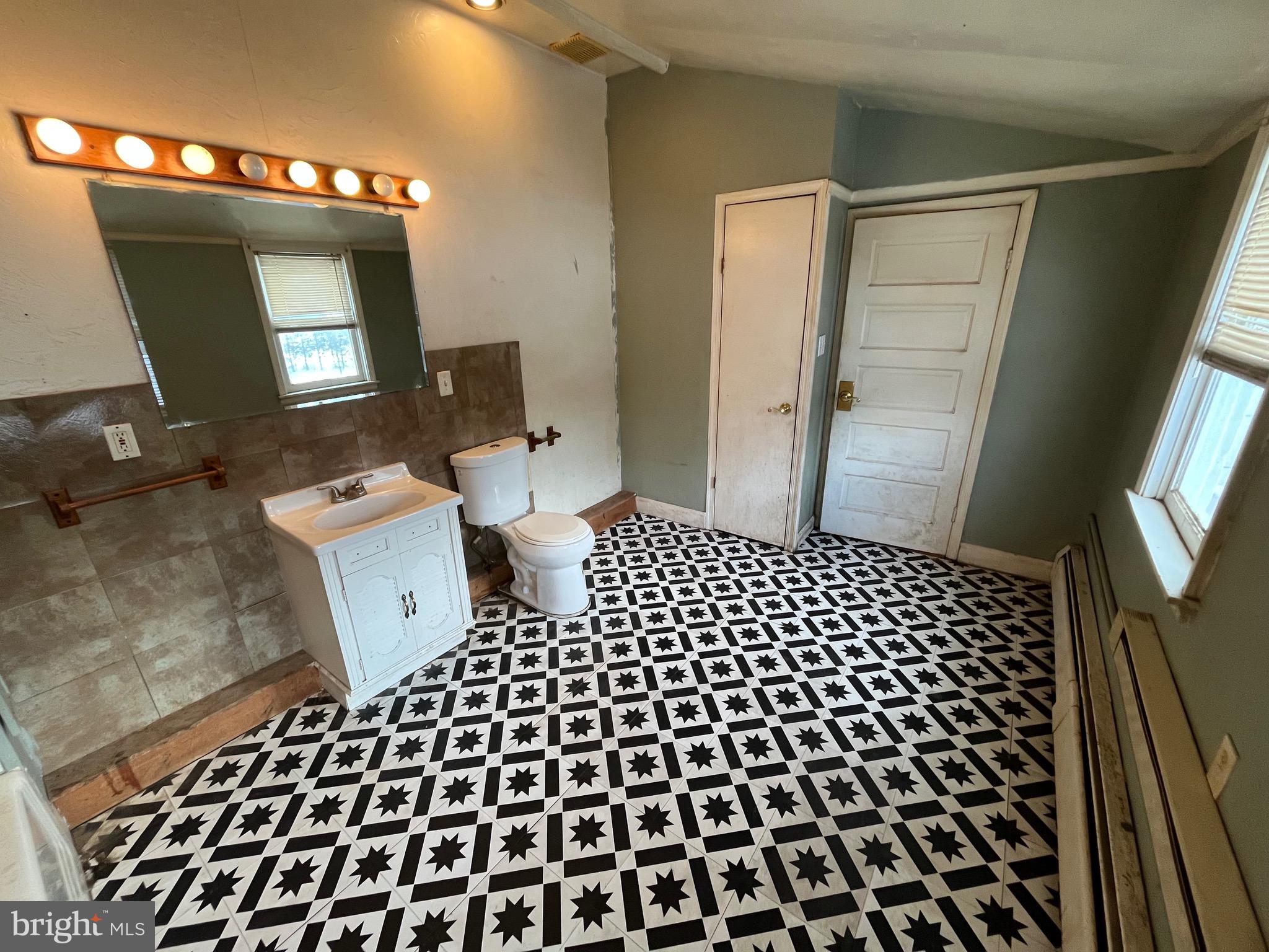 8123 BLOOMING GROVE ROAD