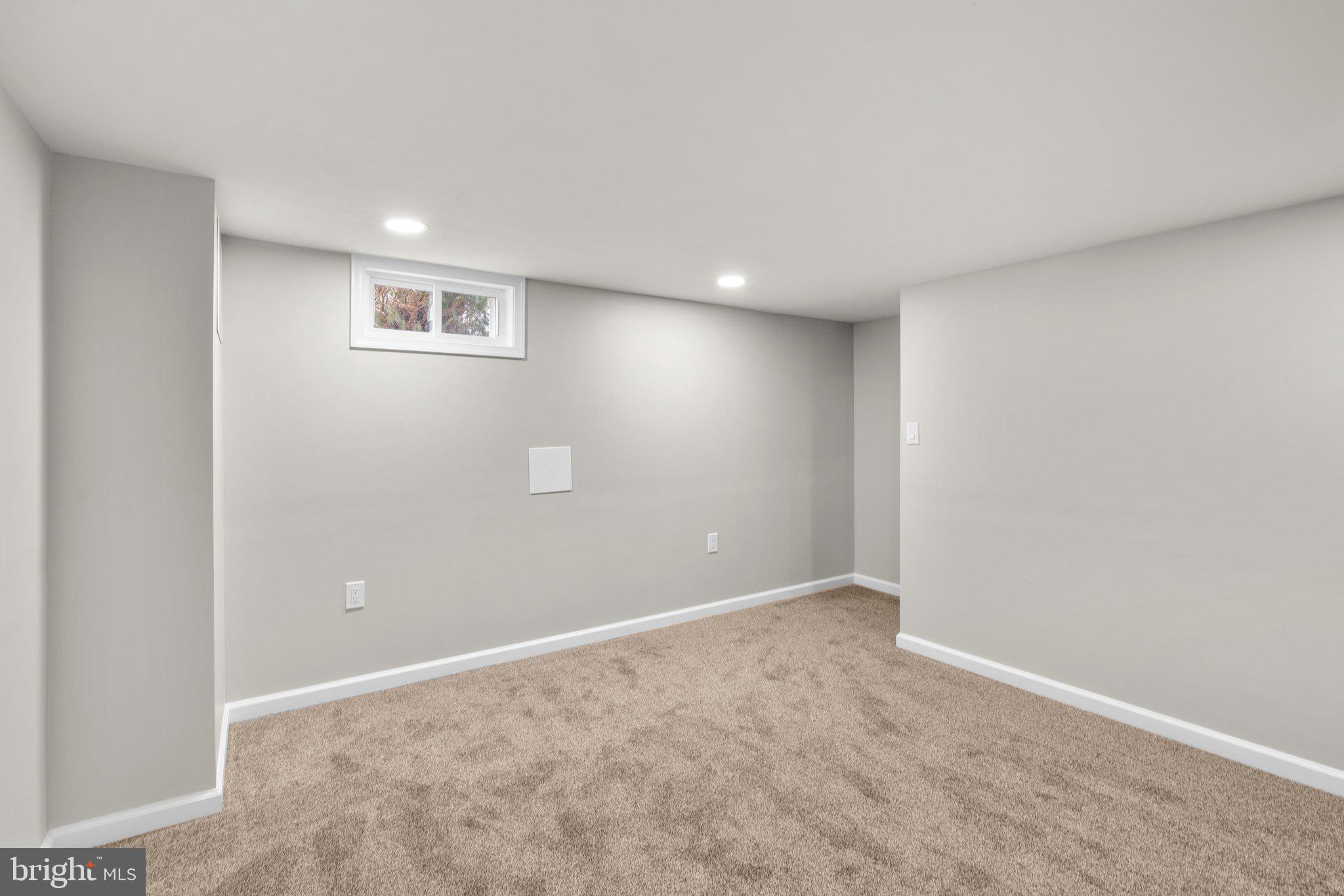 TOWANDA - Residential