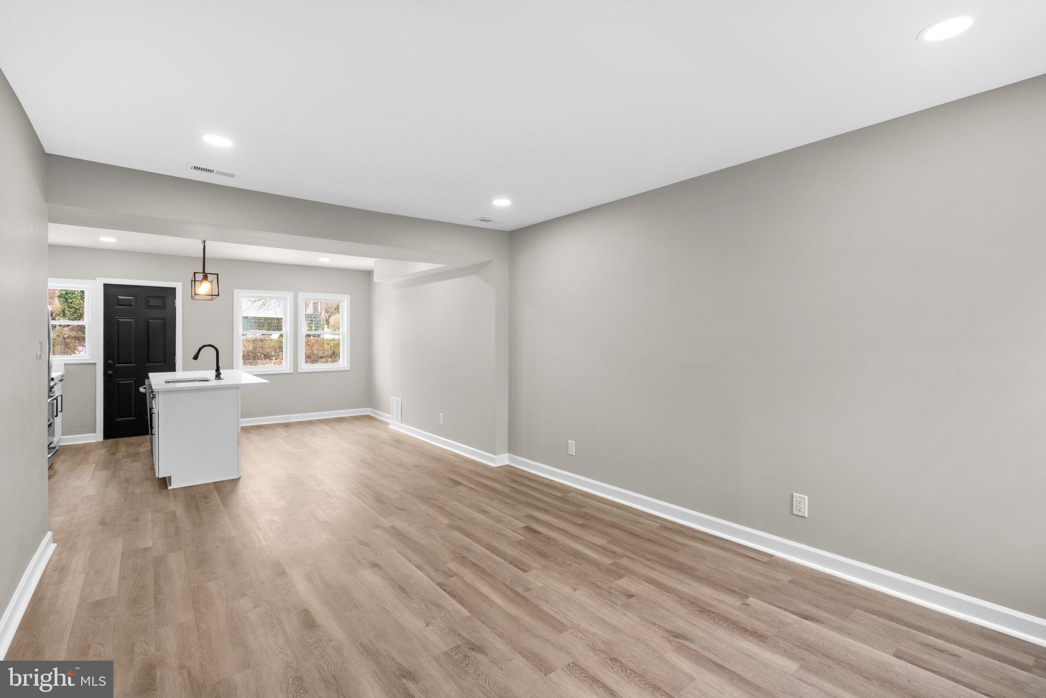 TOWANDA - Residential