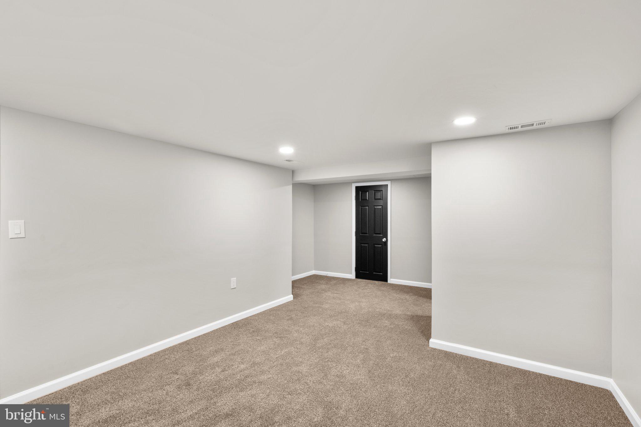 TOWANDA - Residential