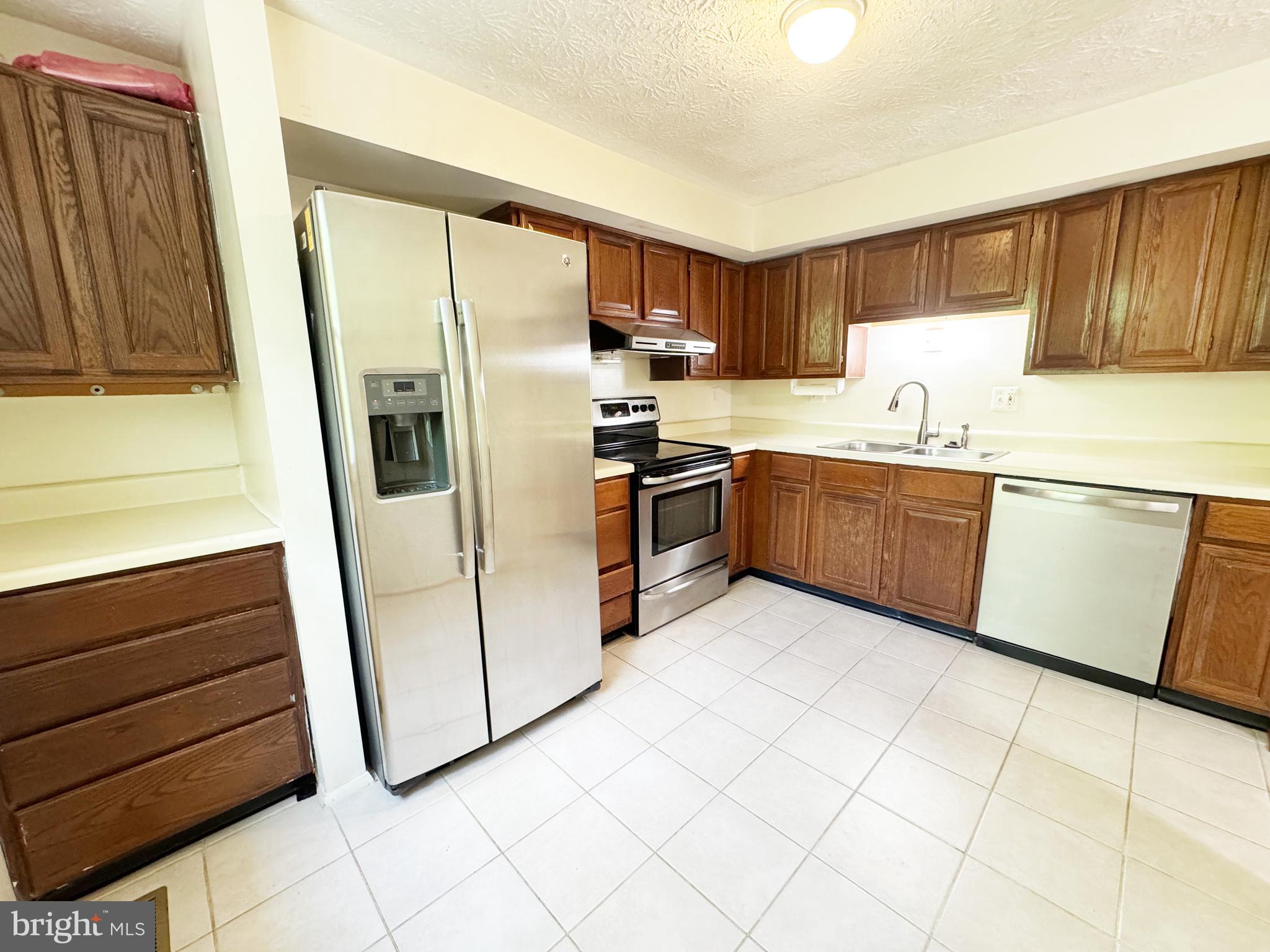 MURRAY HILL - Residential