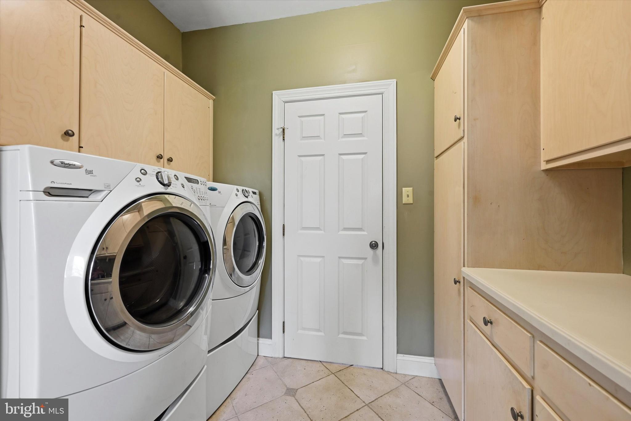 GLENMOORE - Residential