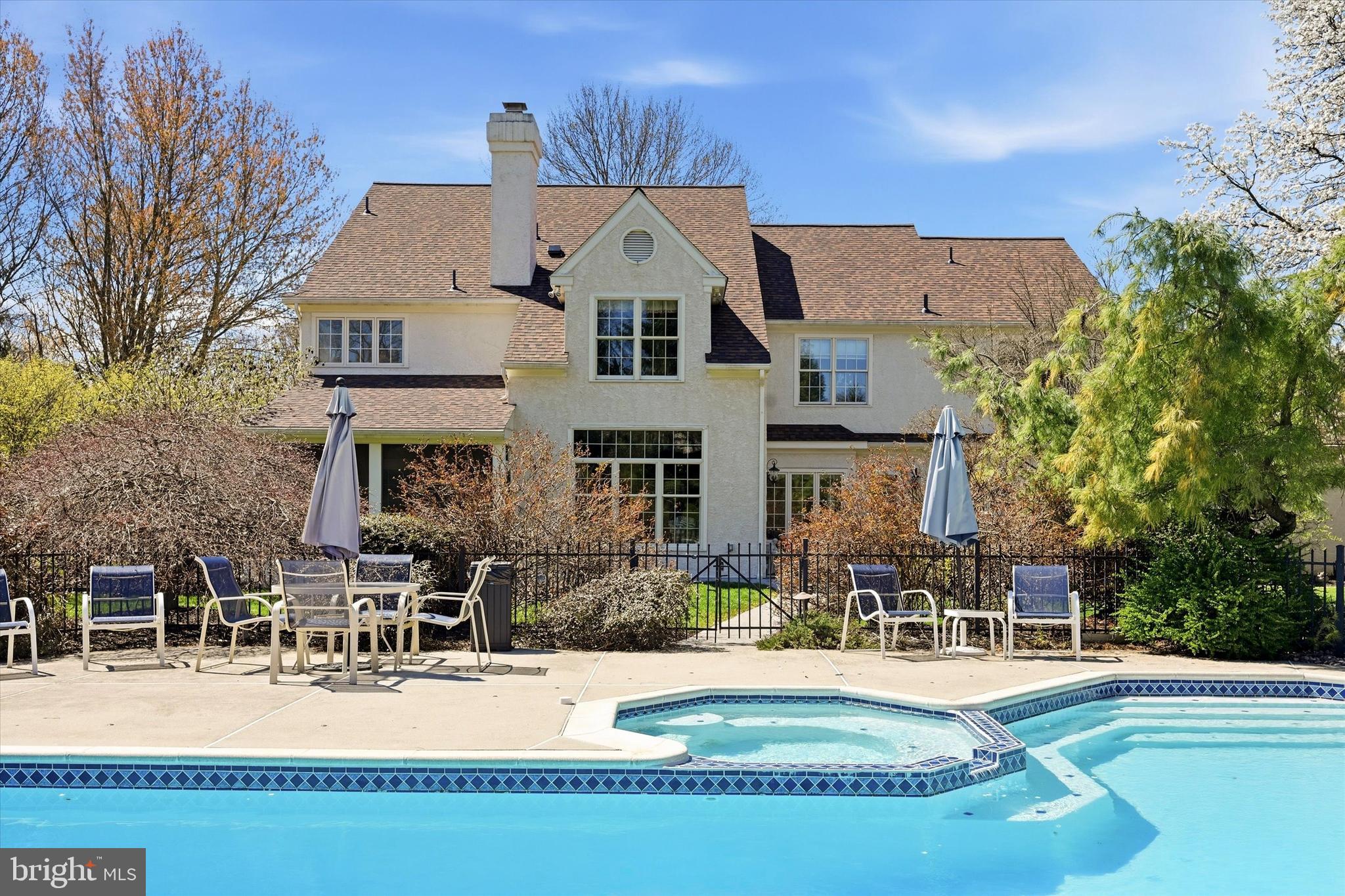 GLENMOORE - Residential