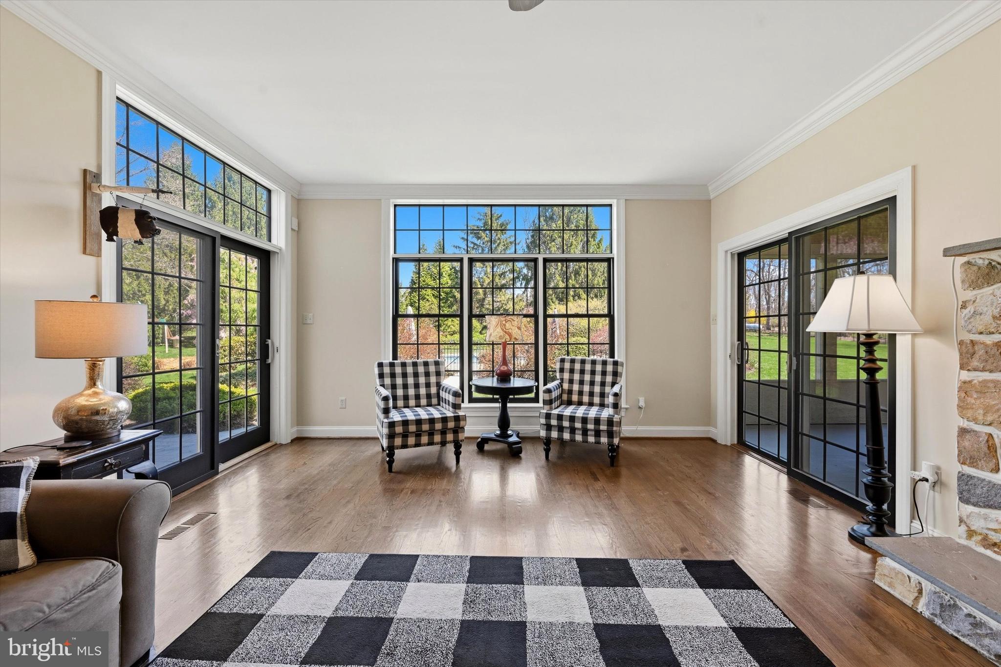 GLENMOORE - Residential