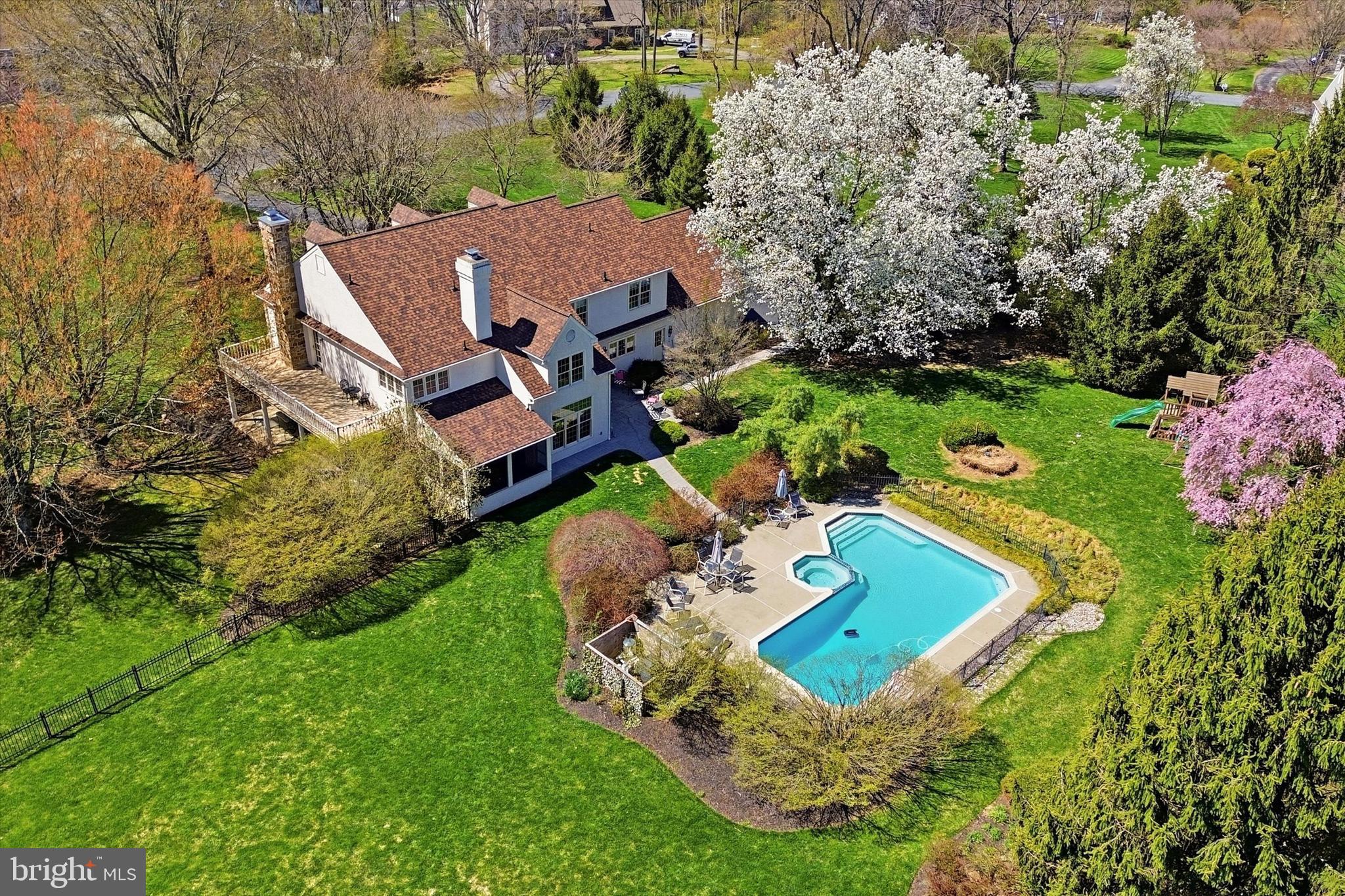 GLENMOORE - Residential