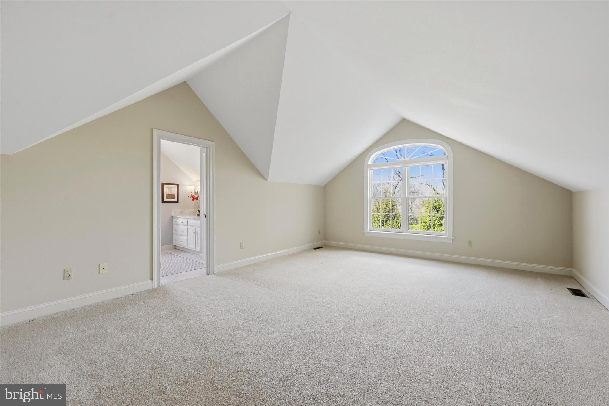 GLENMOORE - Residential