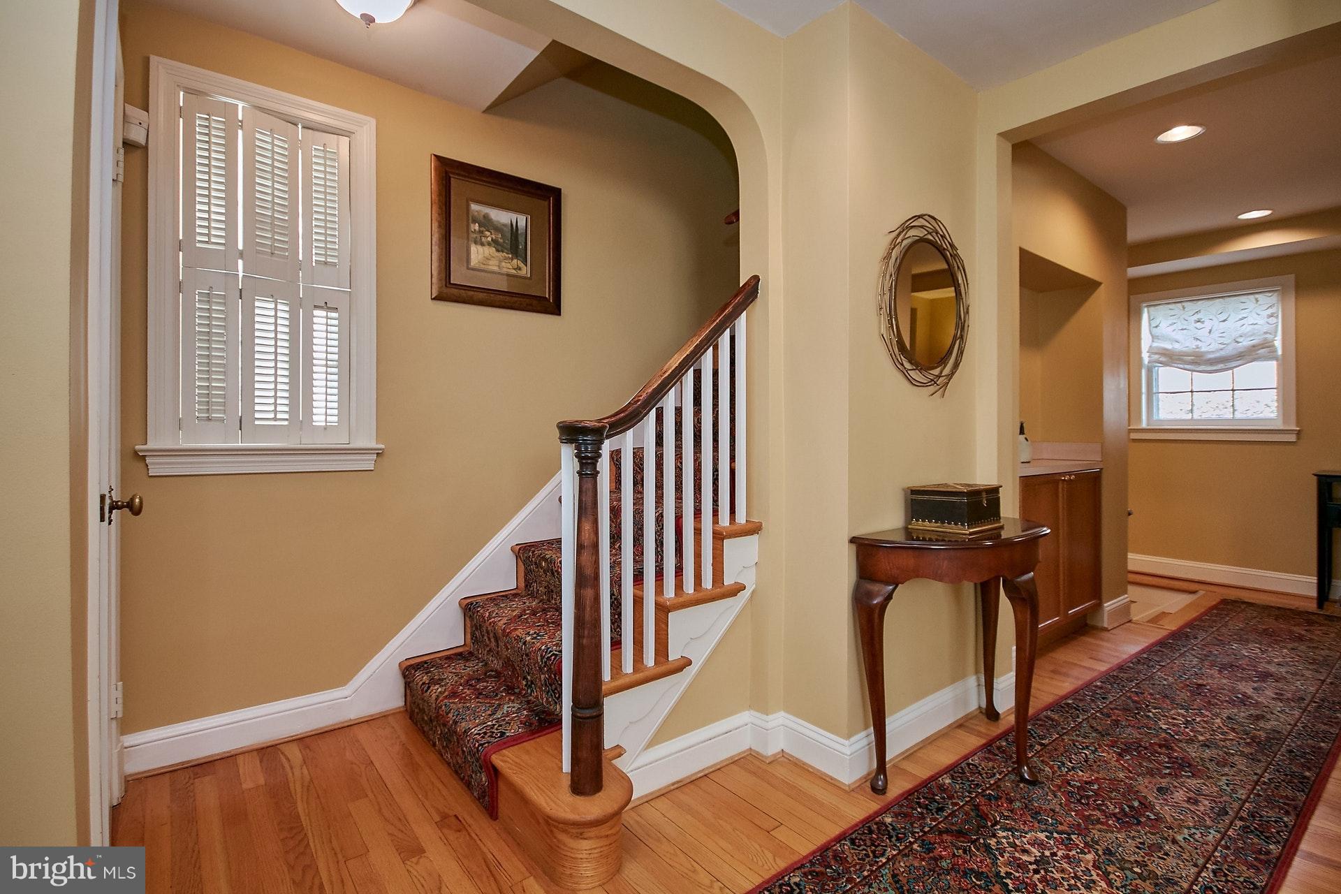 WAVERLY HILLS - Residential