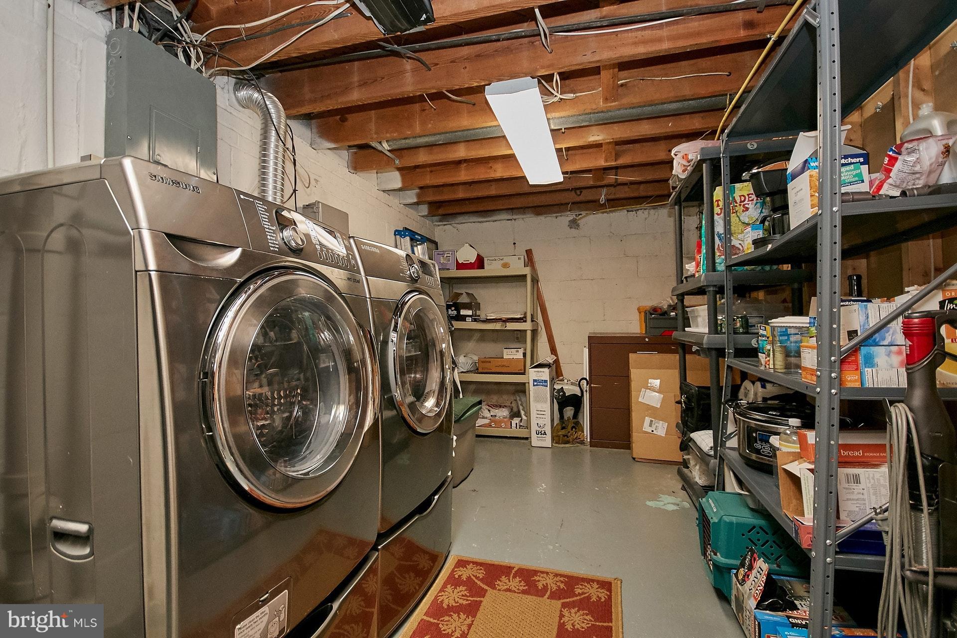 WAVERLY HILLS - Residential