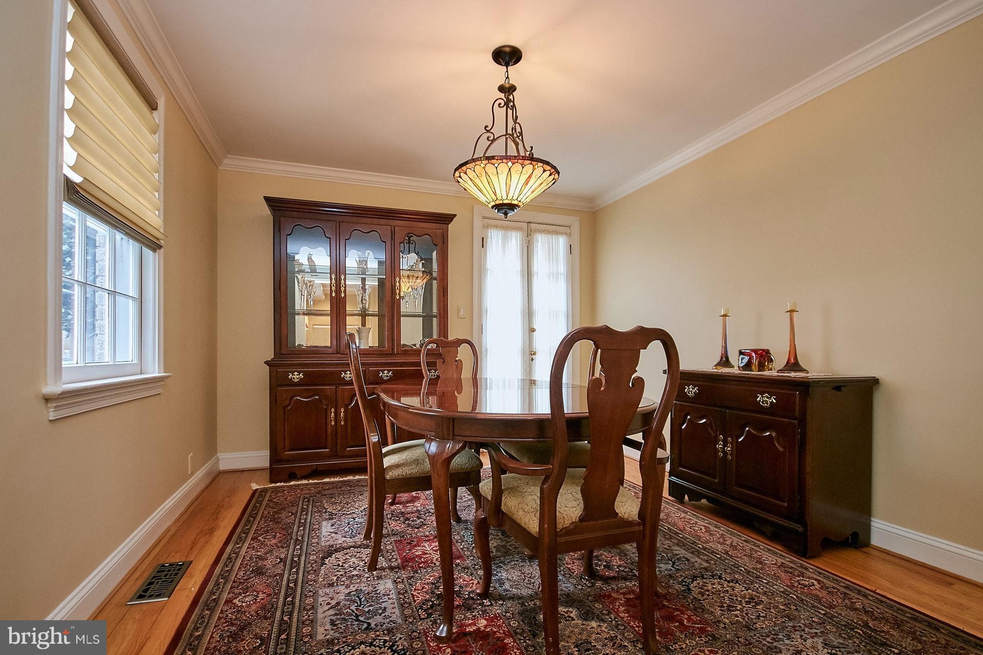 WAVERLY HILLS - Residential