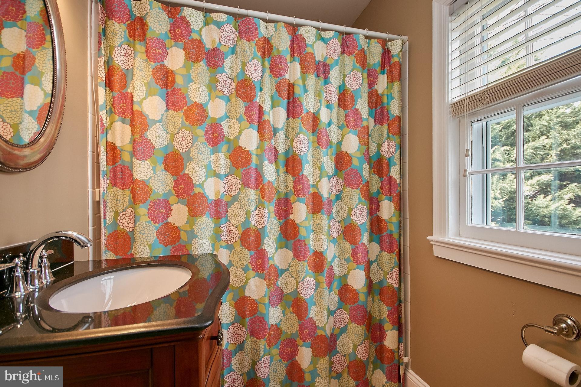 WAVERLY HILLS - Residential