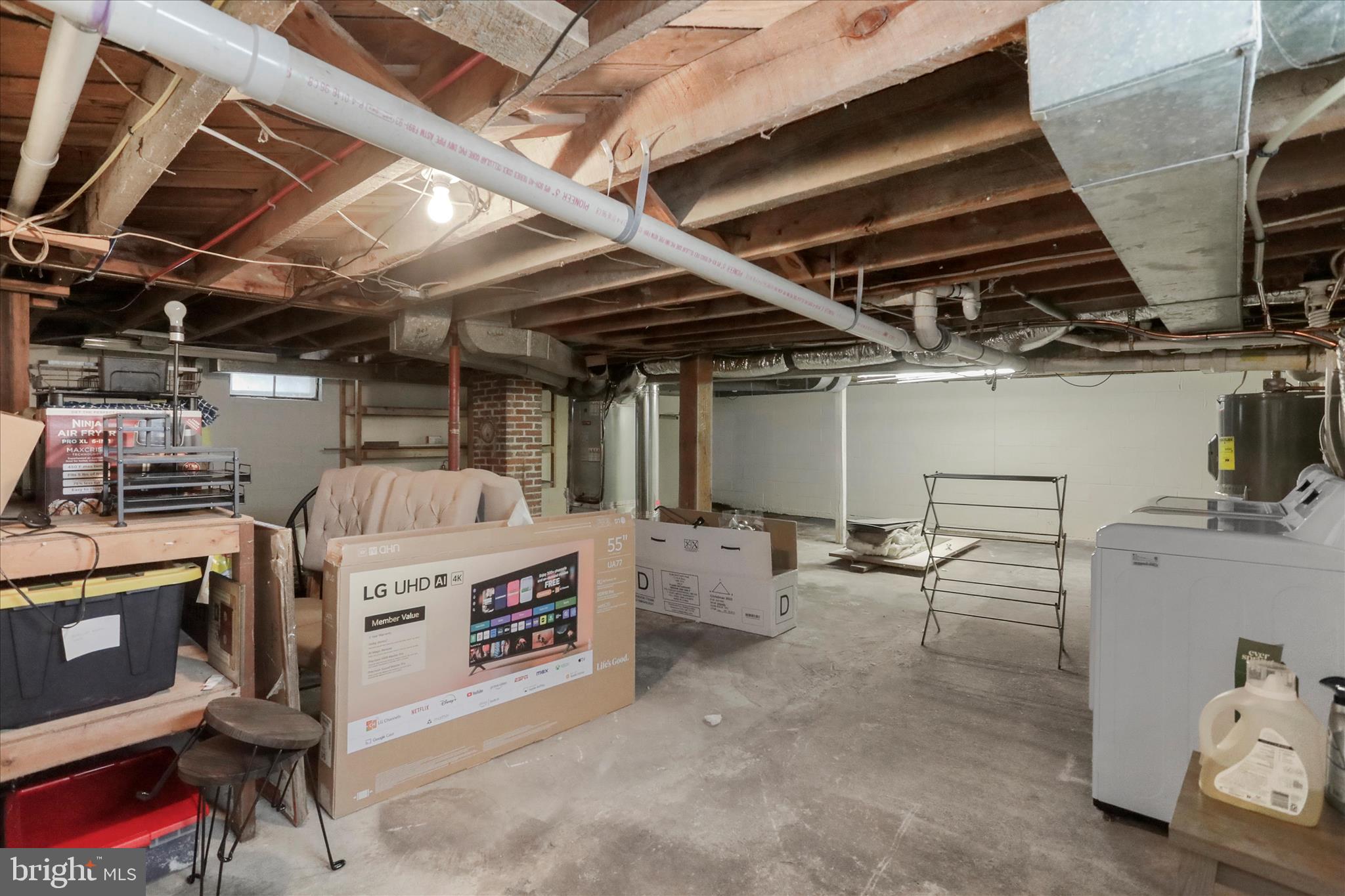 HILLCREST - Residential