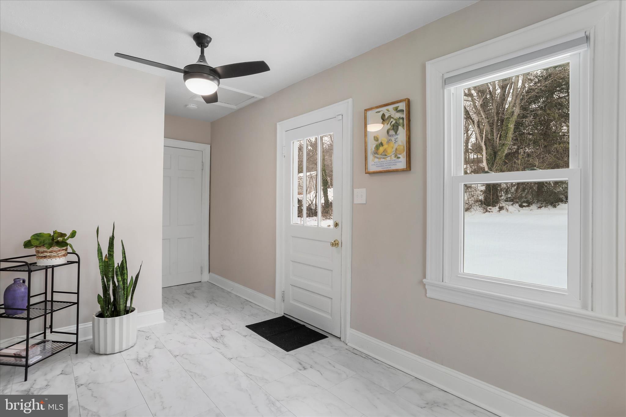 HILLCREST - Residential