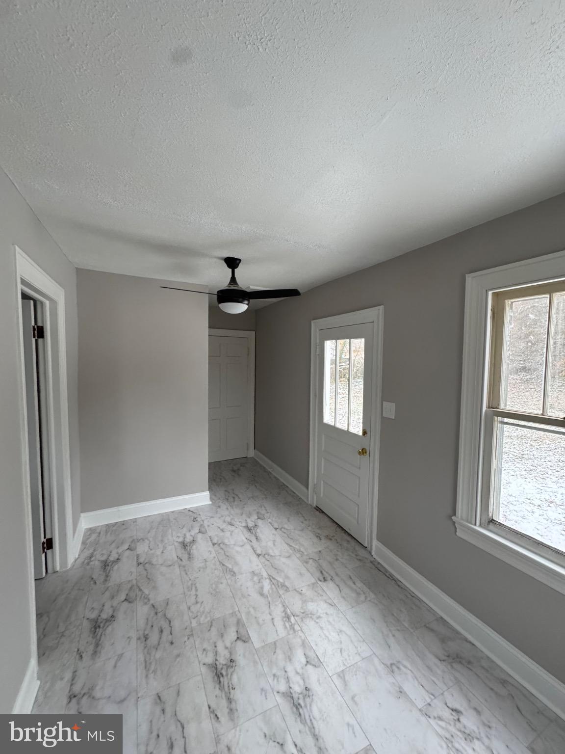 HILLCREST - Residential