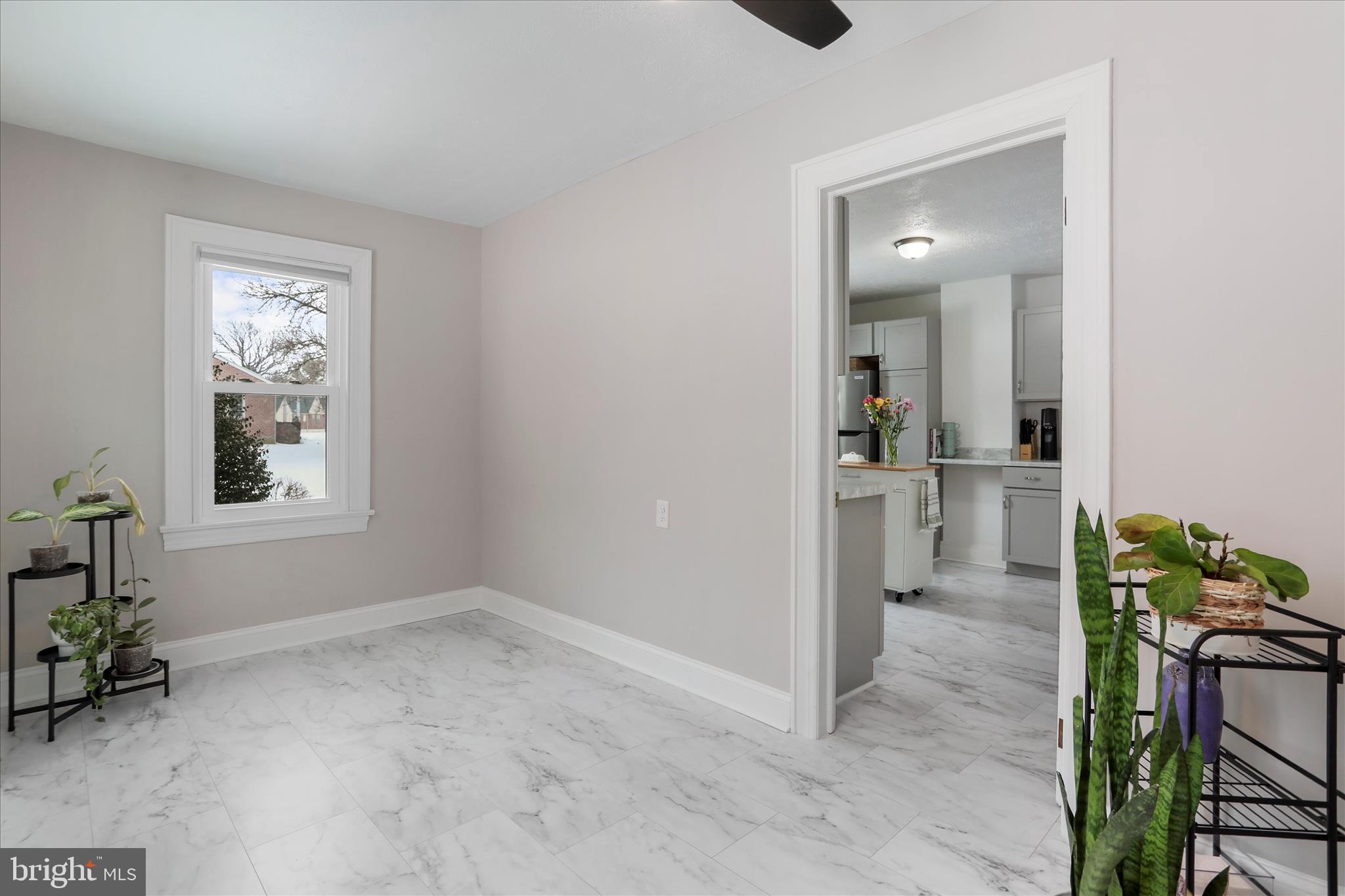 HILLCREST - Residential