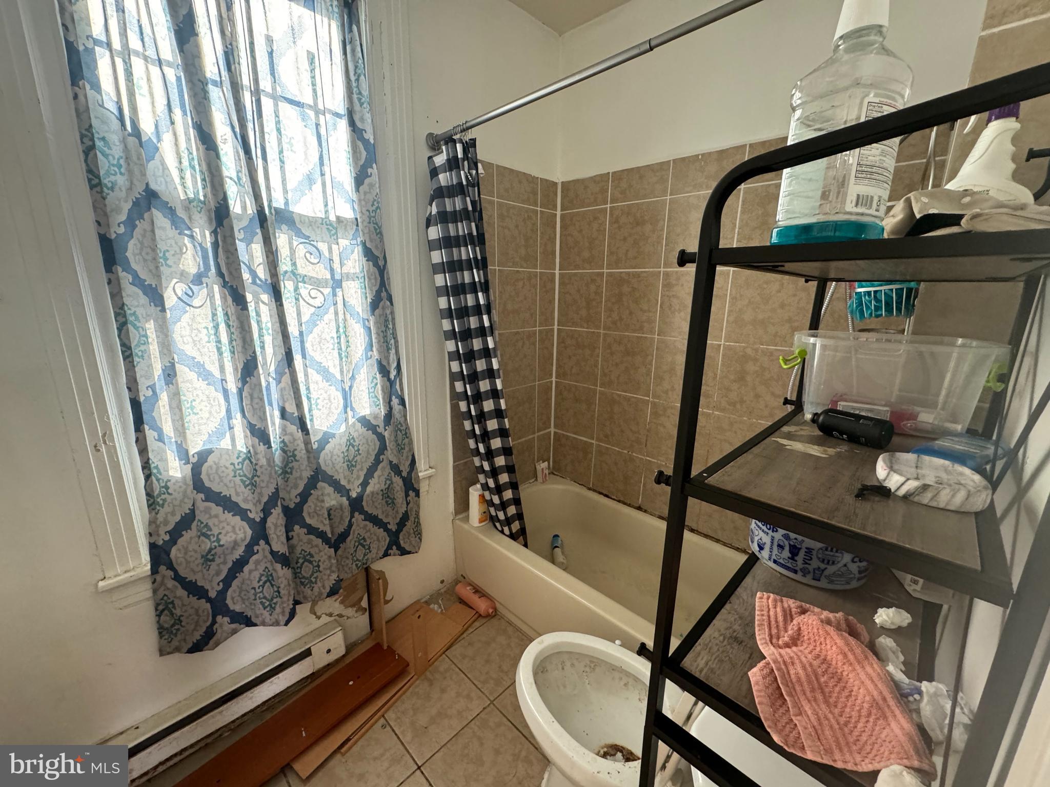 STRAWBERRY MANSION - Residential