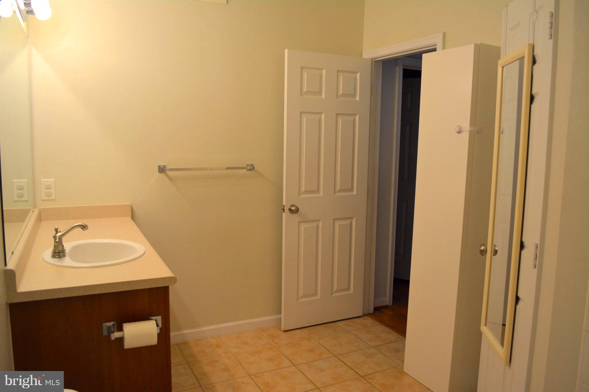 THE ASHMORE - Residential