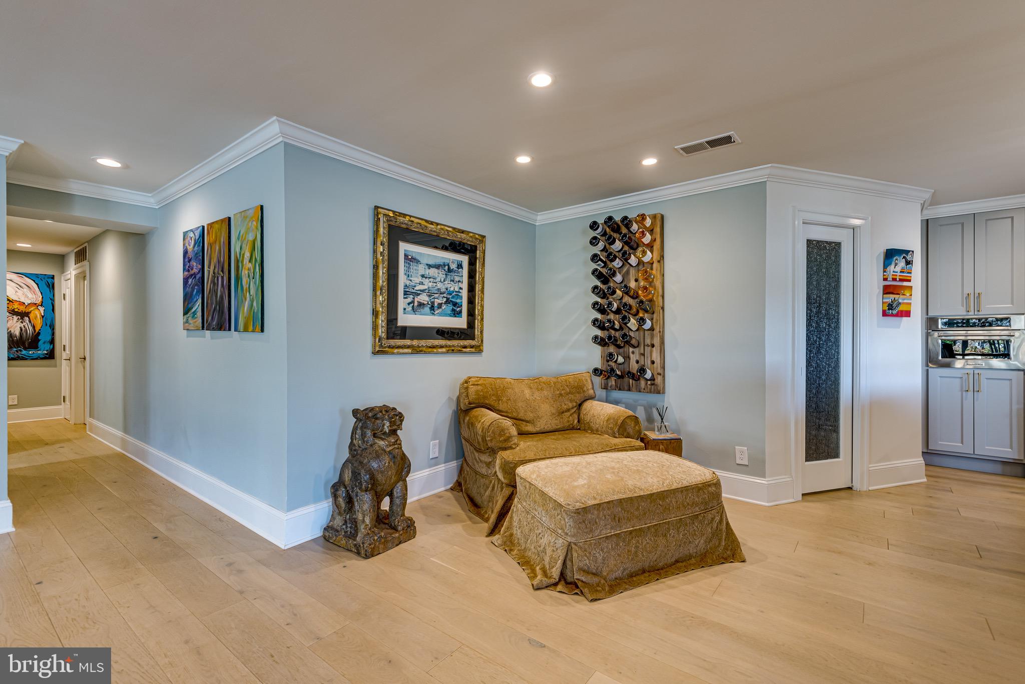 SHEARWATER CONDO - Residential