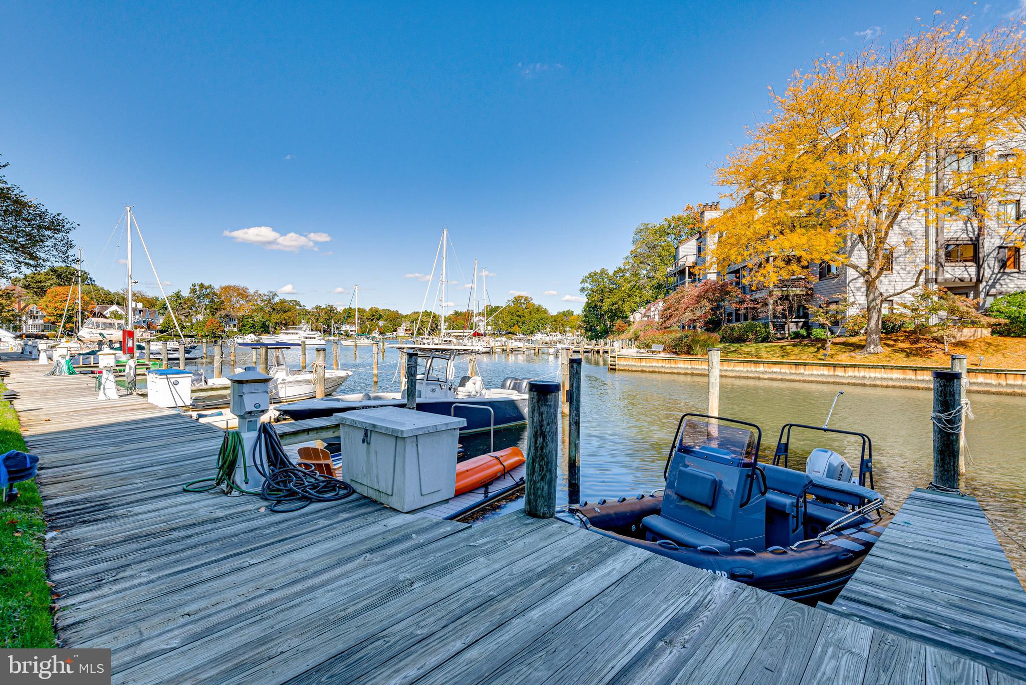 SHEARWATER CONDO - Residential