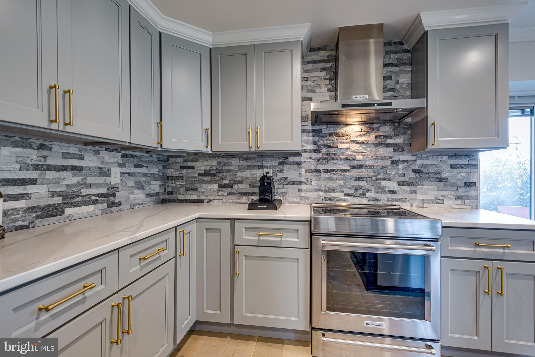 SHEARWATER CONDO - Residential