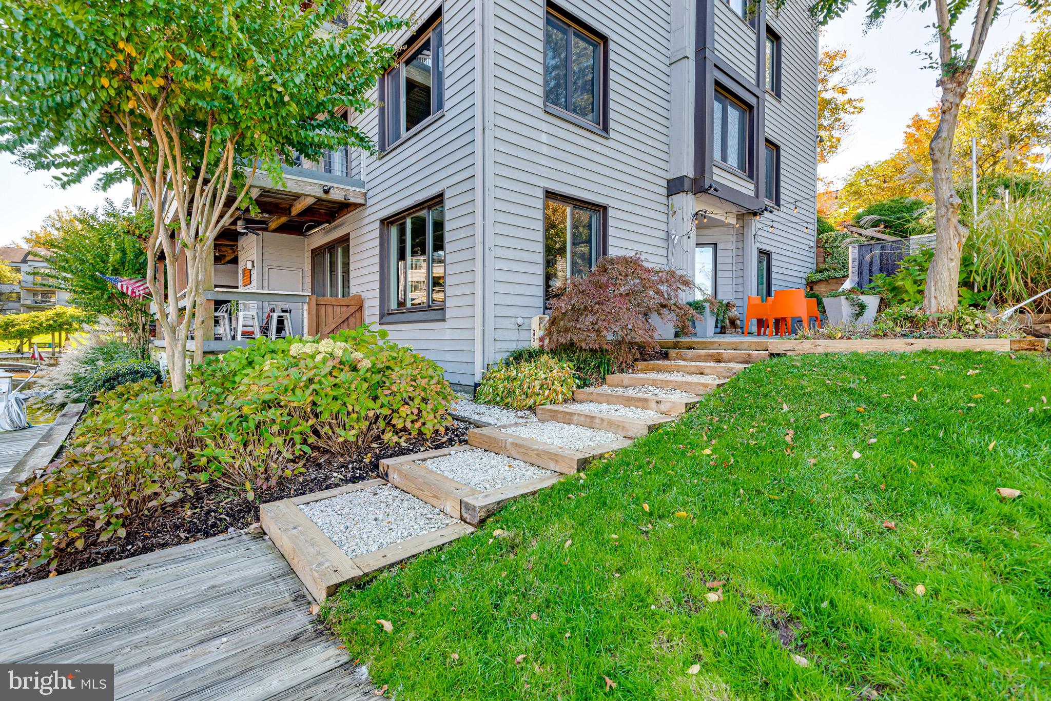 SHEARWATER CONDO - Residential