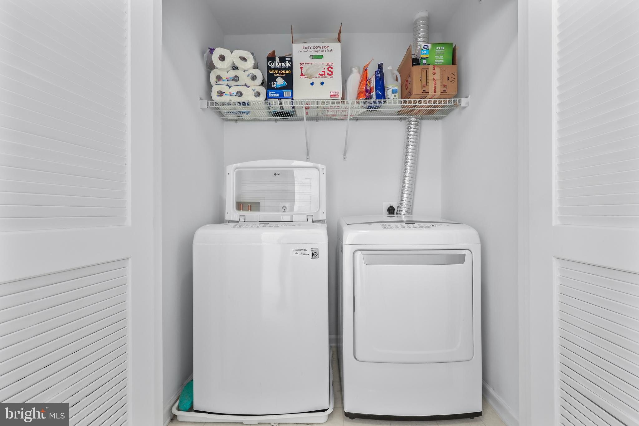 MARKET CENTER CONDOMINIUM - Residential