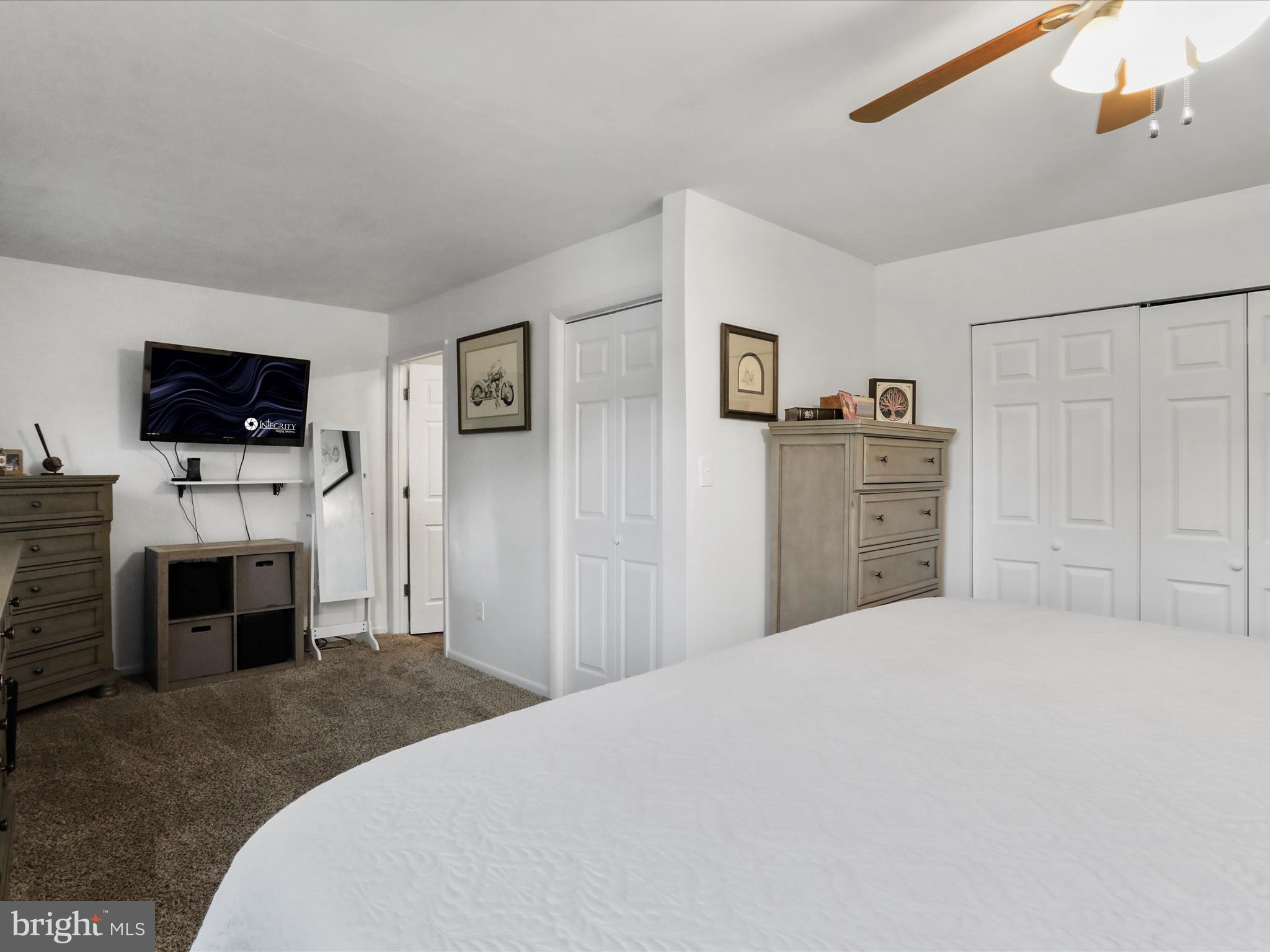 HAWTHORNE HEIGHTS - Residential