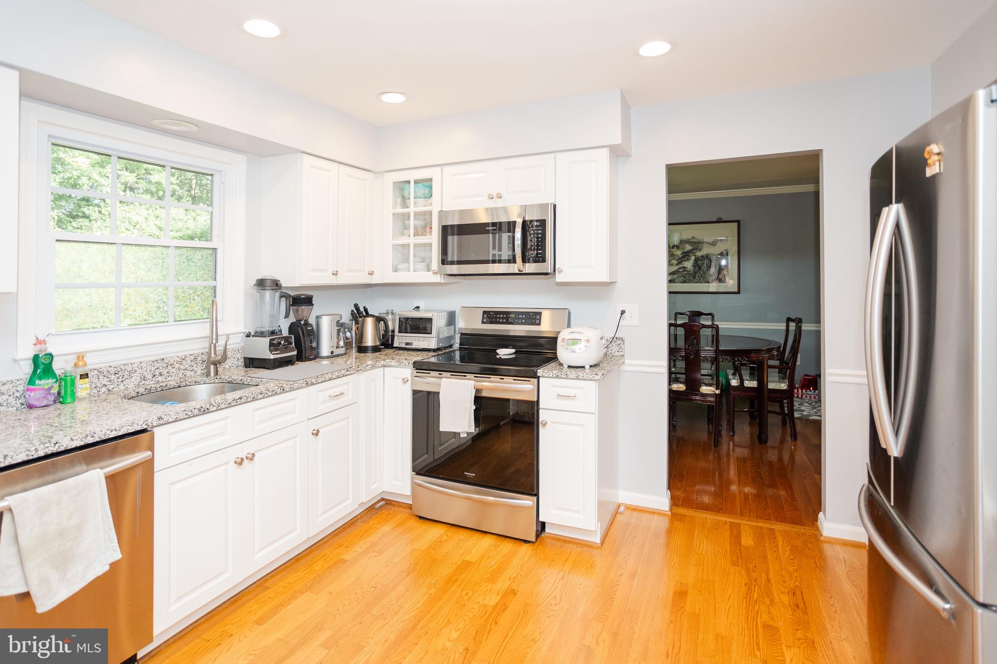 SILENTREE OF TYSONS - Residential Lease