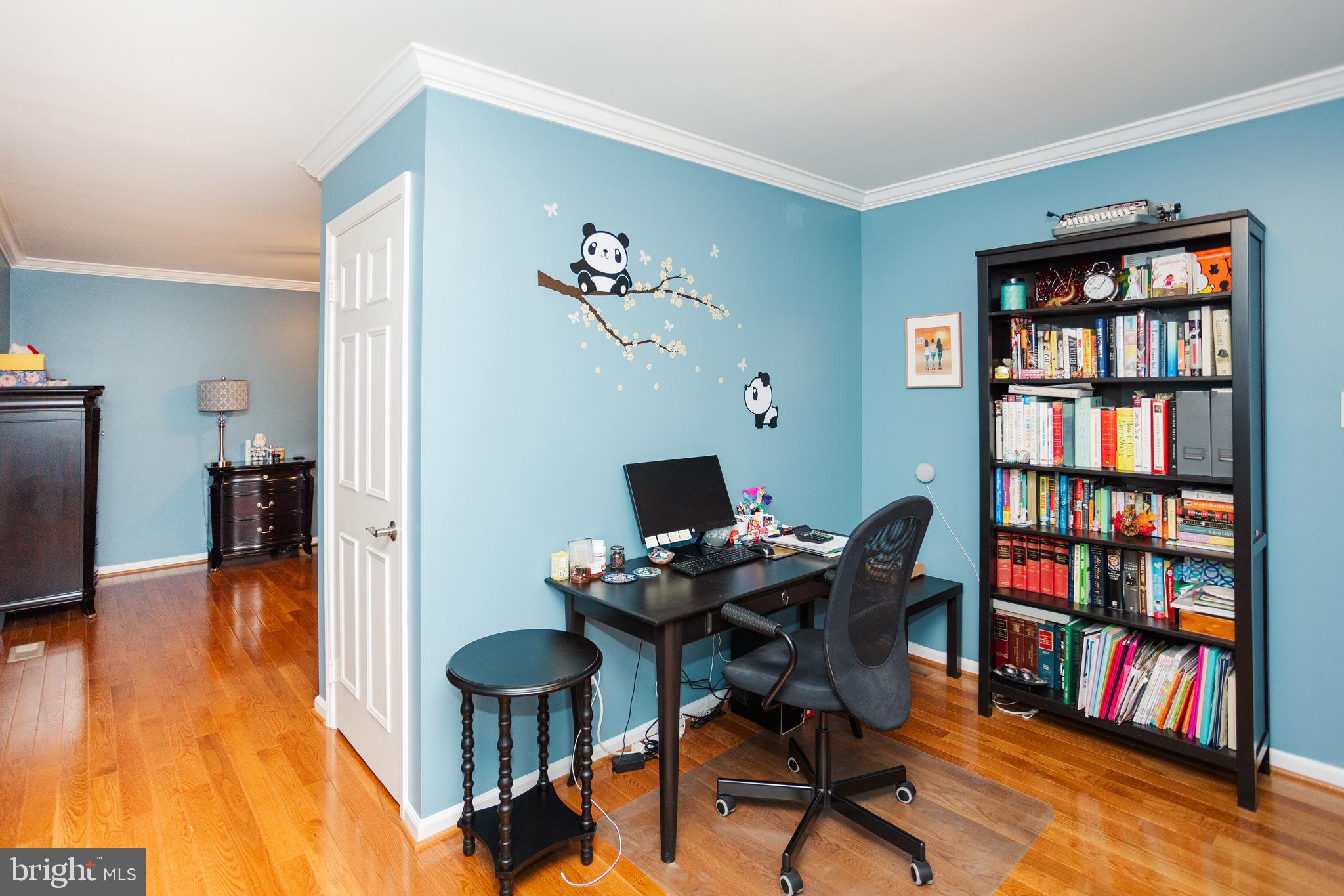 SILENTREE OF TYSONS - Residential Lease